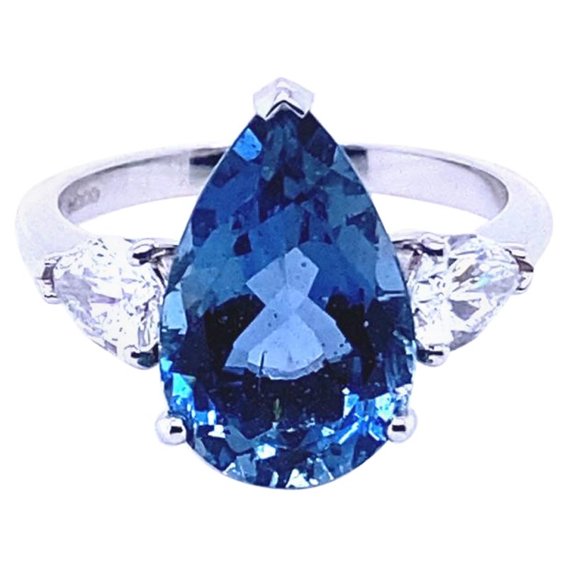 Anillo de compromiso de aguamarina y diamantes en platino en venta
