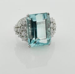 Aquamarine and Diamond Platinum Ring 20.00 Carat