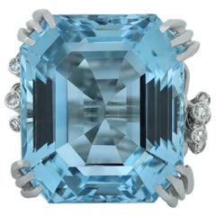 Anello con acquamarina e diamanti, 1980 circa