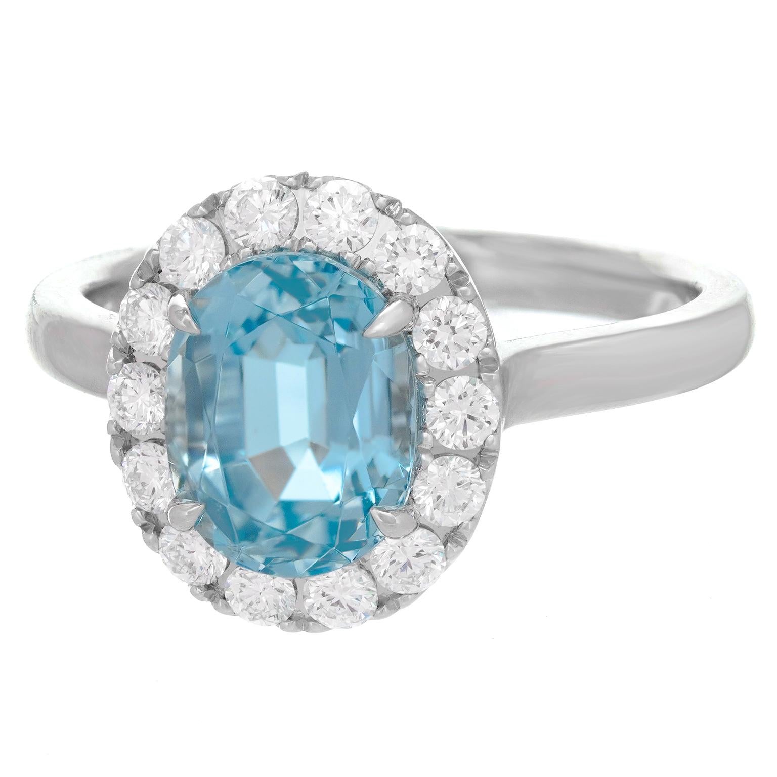 Oval Cut Aquamarine and Diamond Ring For Sale