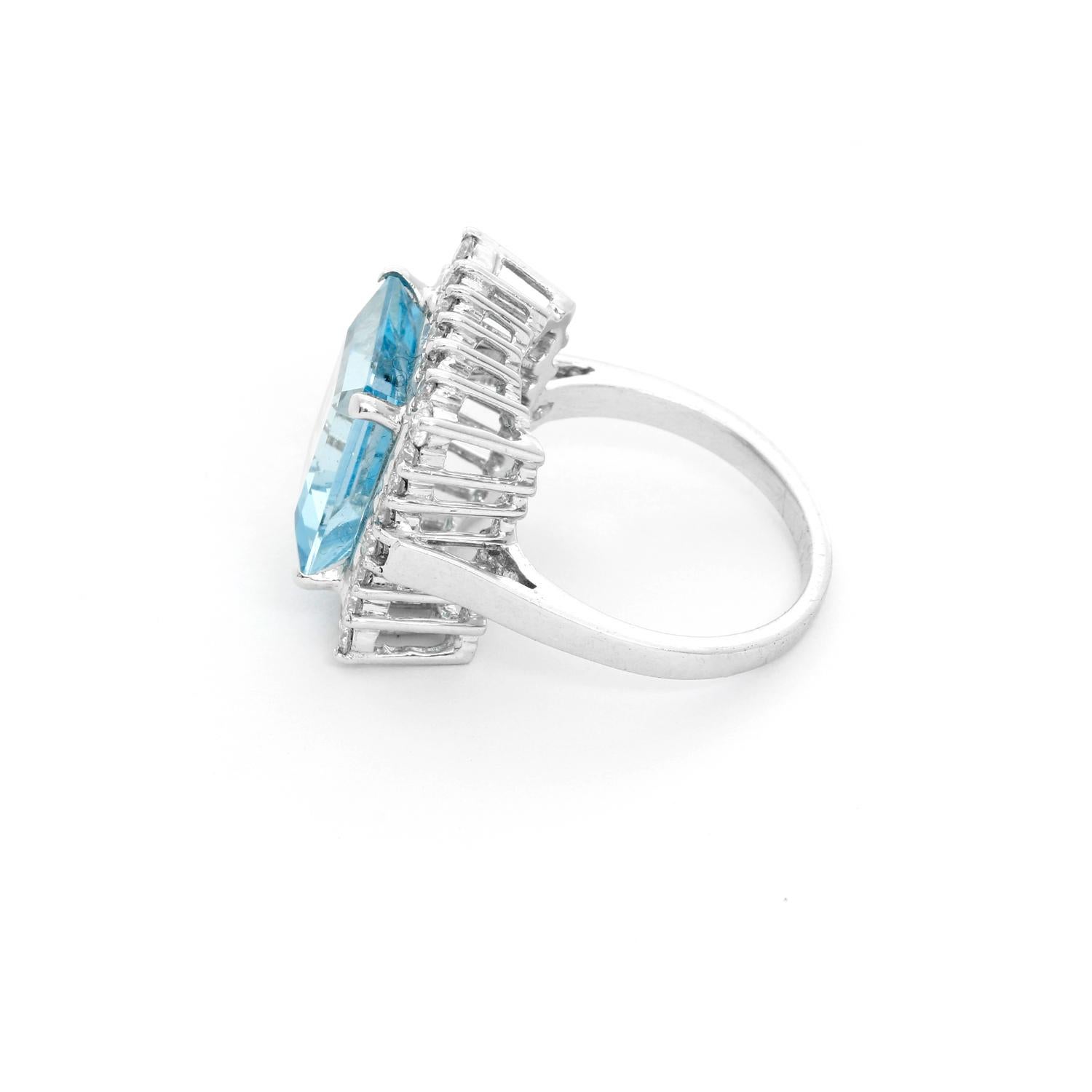 Women's Aquamarine and Diamond Ring For Sale