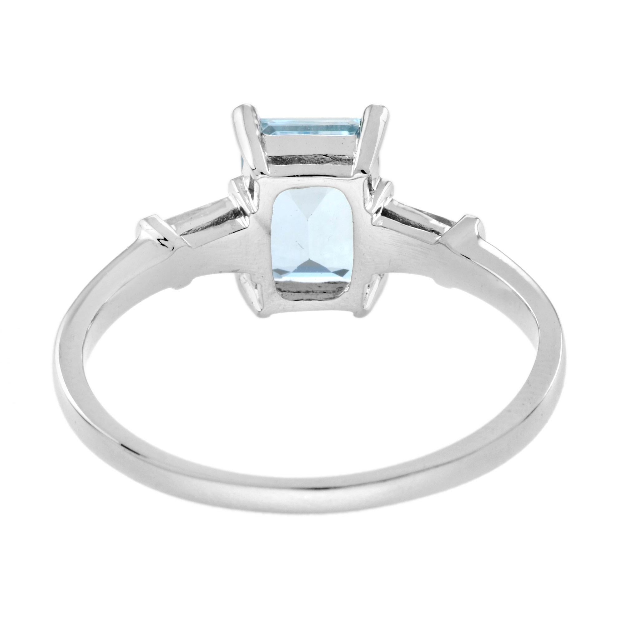 Art Deco Aquamarine and Diamond Solitaire Engagement Ring in 18K White Gold For Sale