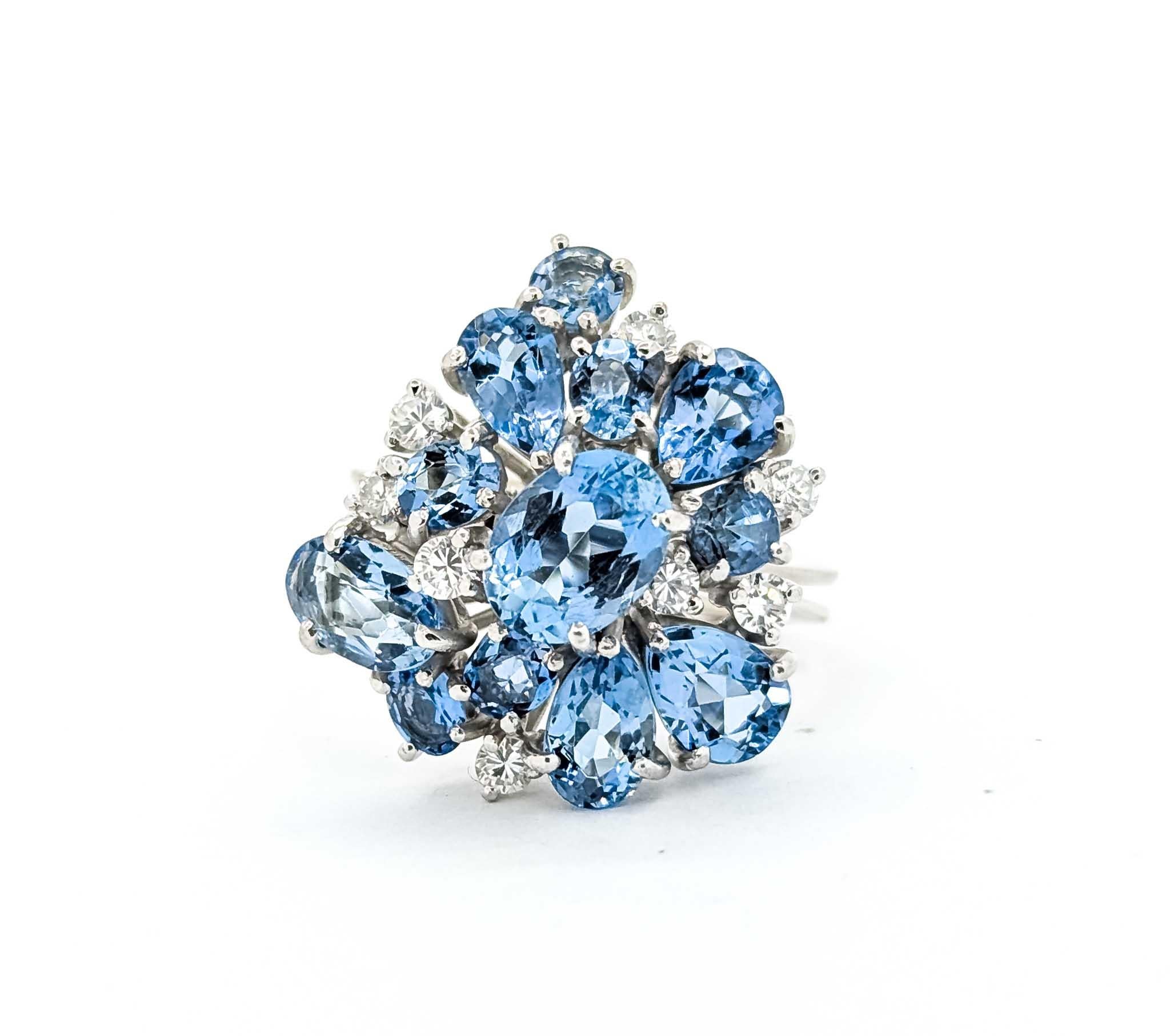 Anillo de oro blanco con aguamarina y diamantes en venta 4