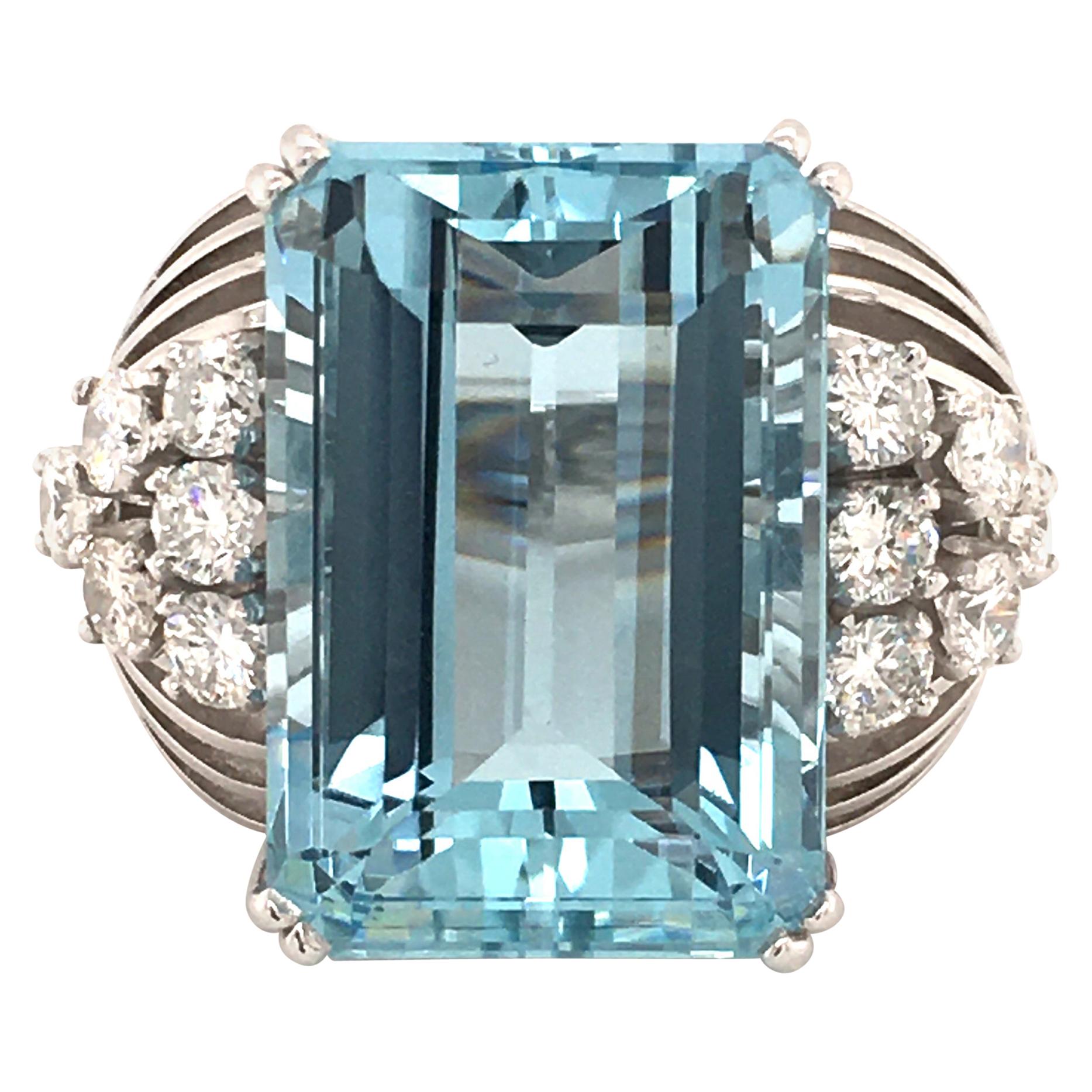 Aquamarine and Diamond White Gold Ring