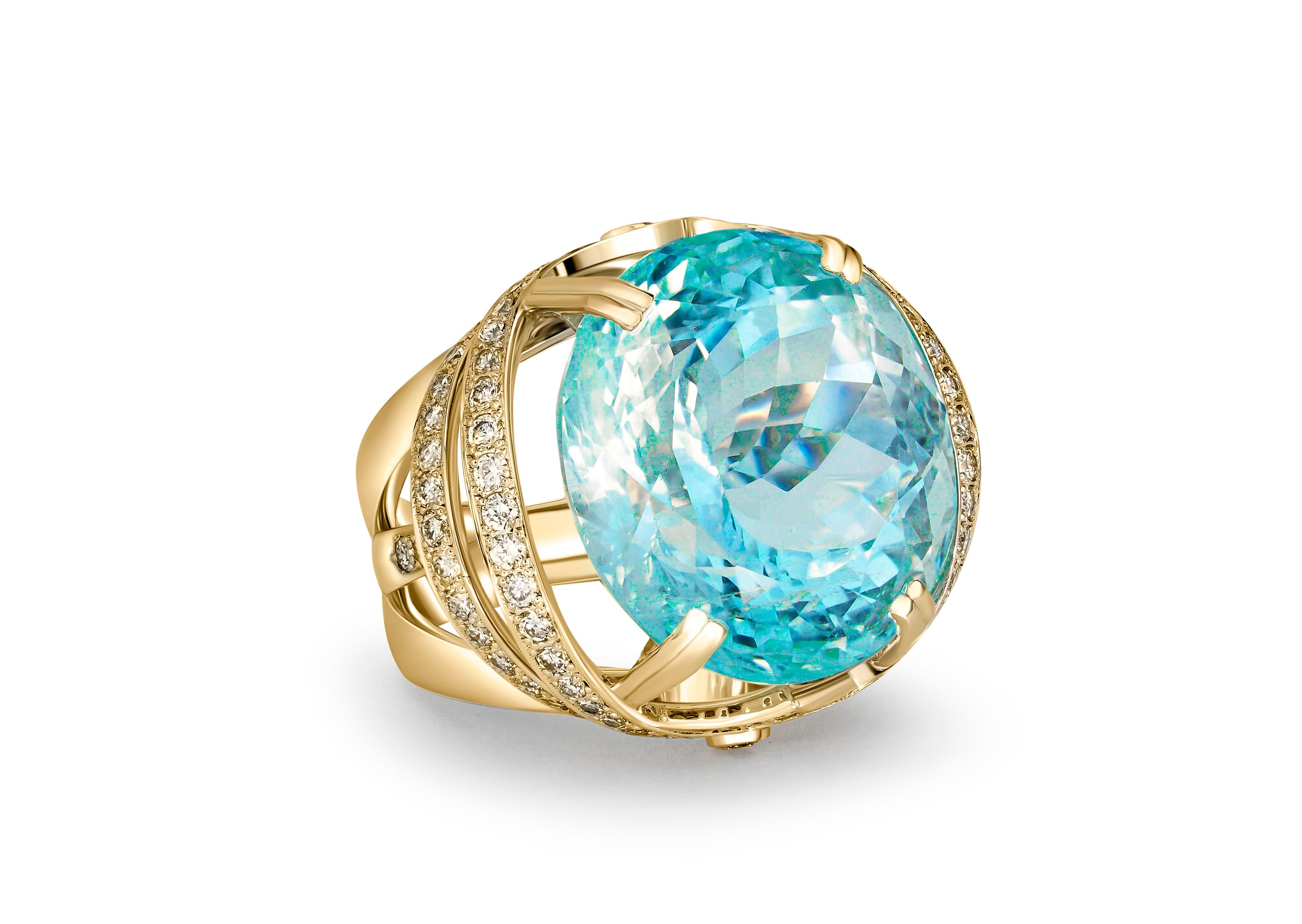 Aquamarine and diamonds 18k gold ring For Sale 2