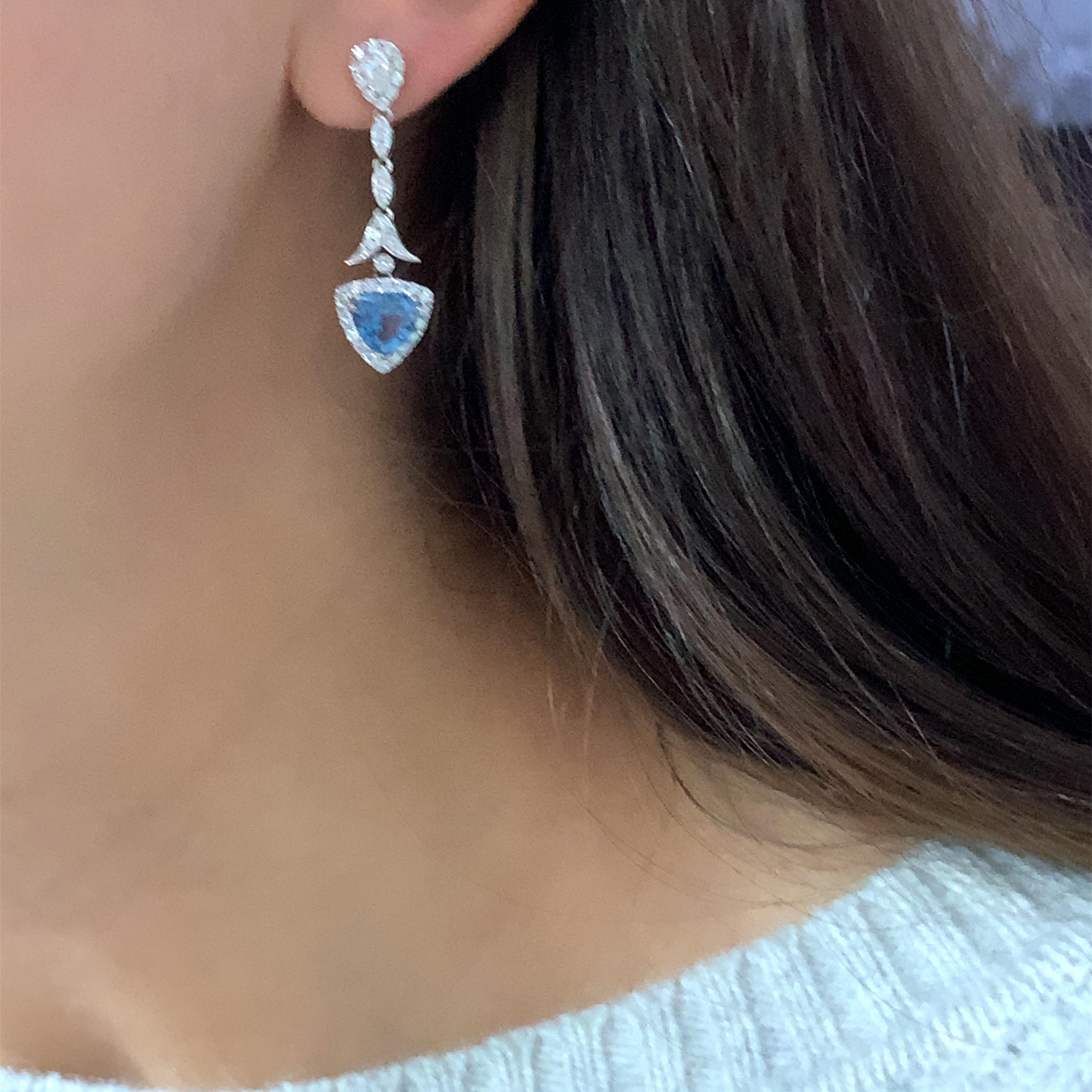 Trillion Cut Aquamarine and diamonds drop dangle earrings 18k white gold For Sale