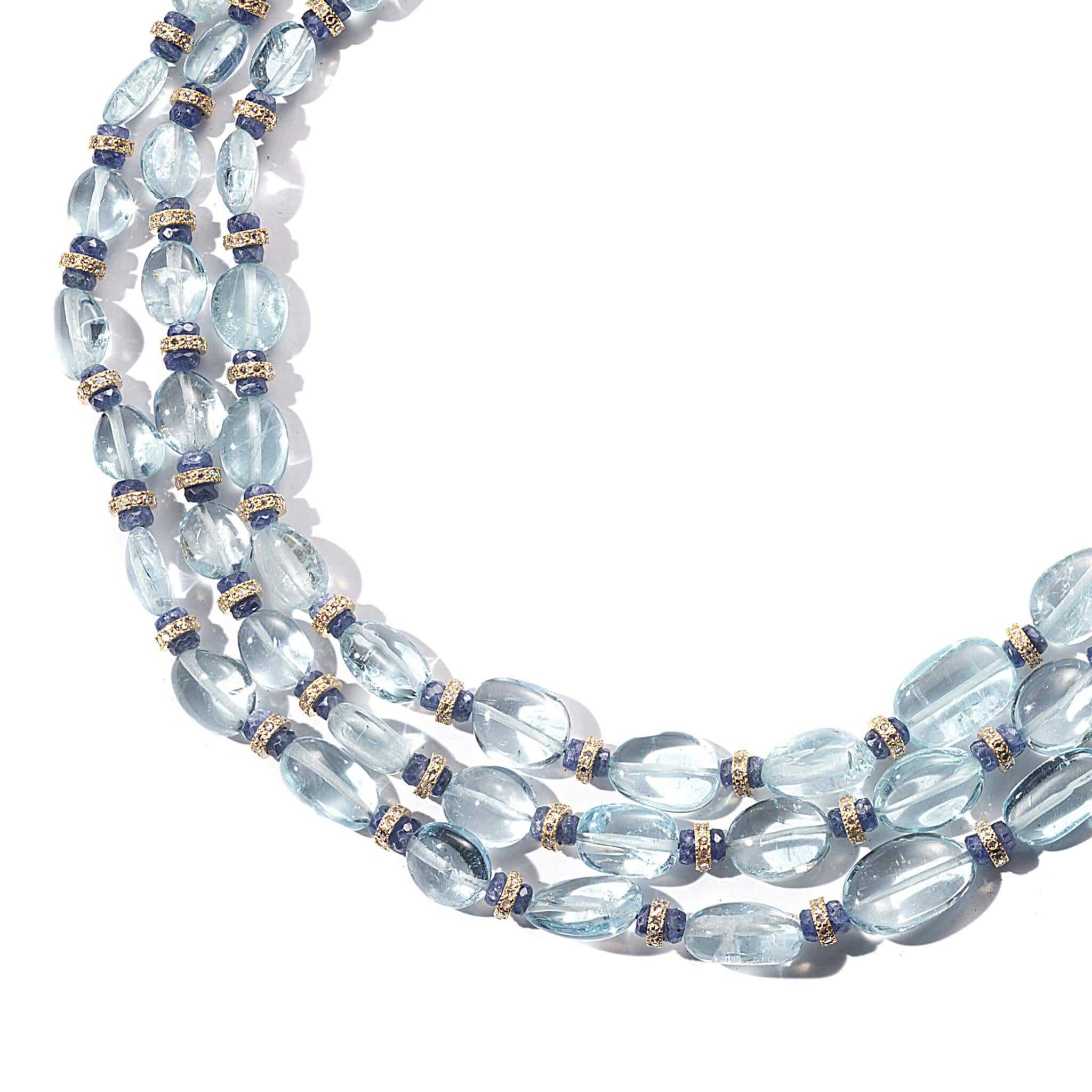 Statement-Halskette aus Aquamarin und Diamanten mit blauem Saphir (Perle) im Angebot