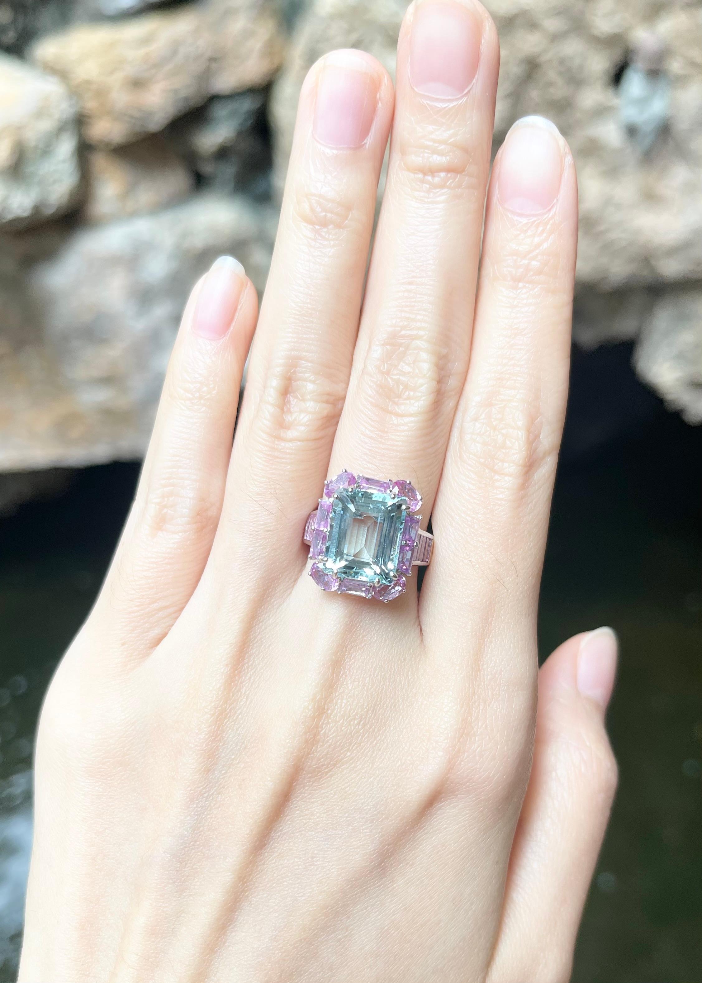 Aquamarine 5.18 carats and Pink Sapphire 6.04 carats Ring set in 18K White Gold Settings

Width:  1.4 cm 
Length: 1.7 cm
Ring Size: 53
Total Weight: 8.07 grams

Aquamarine 
Width:  1.0 cm 
Length: 1.3 cm


