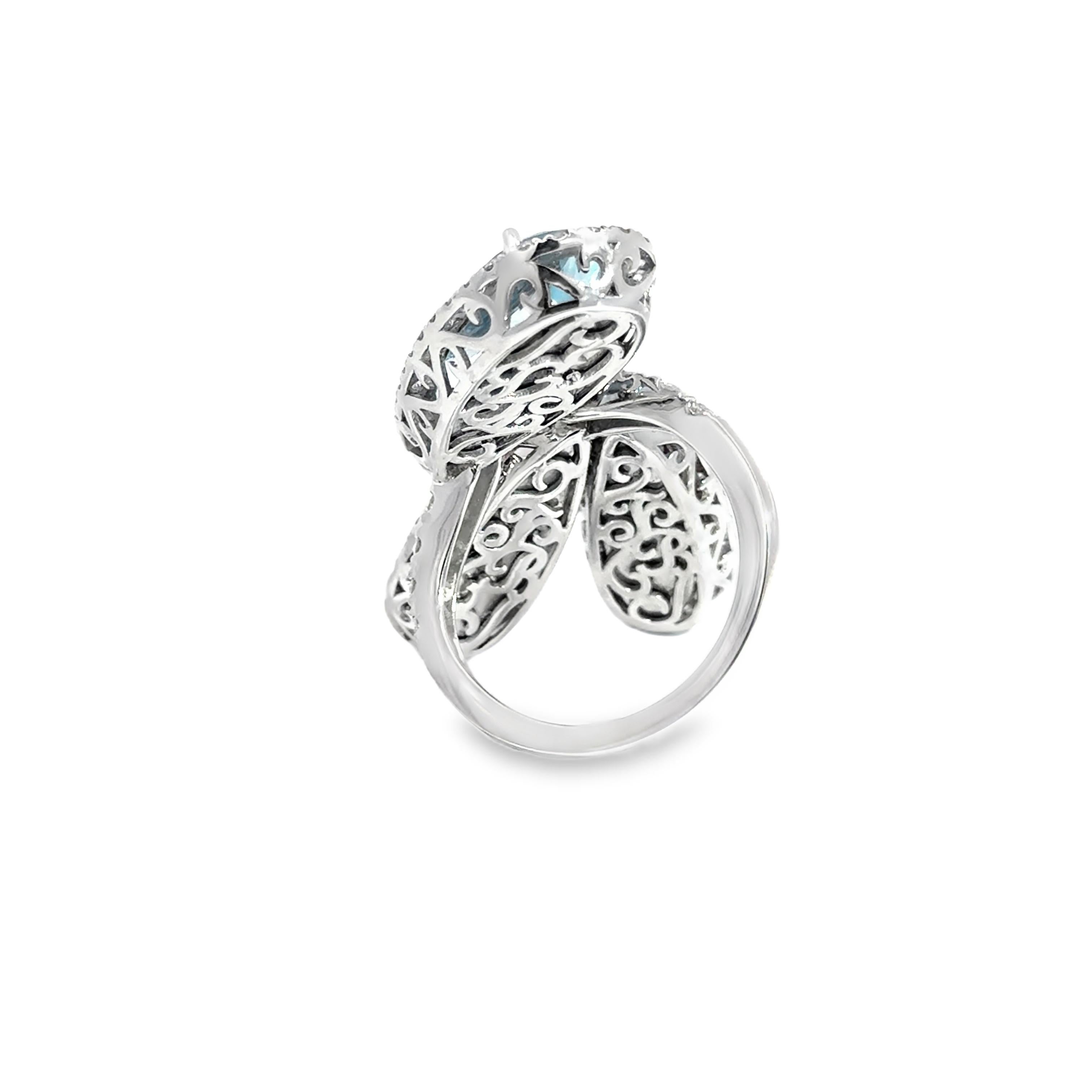 Aigue-marine et tourmaline rose Bague à trois pierres en platine en vente 2