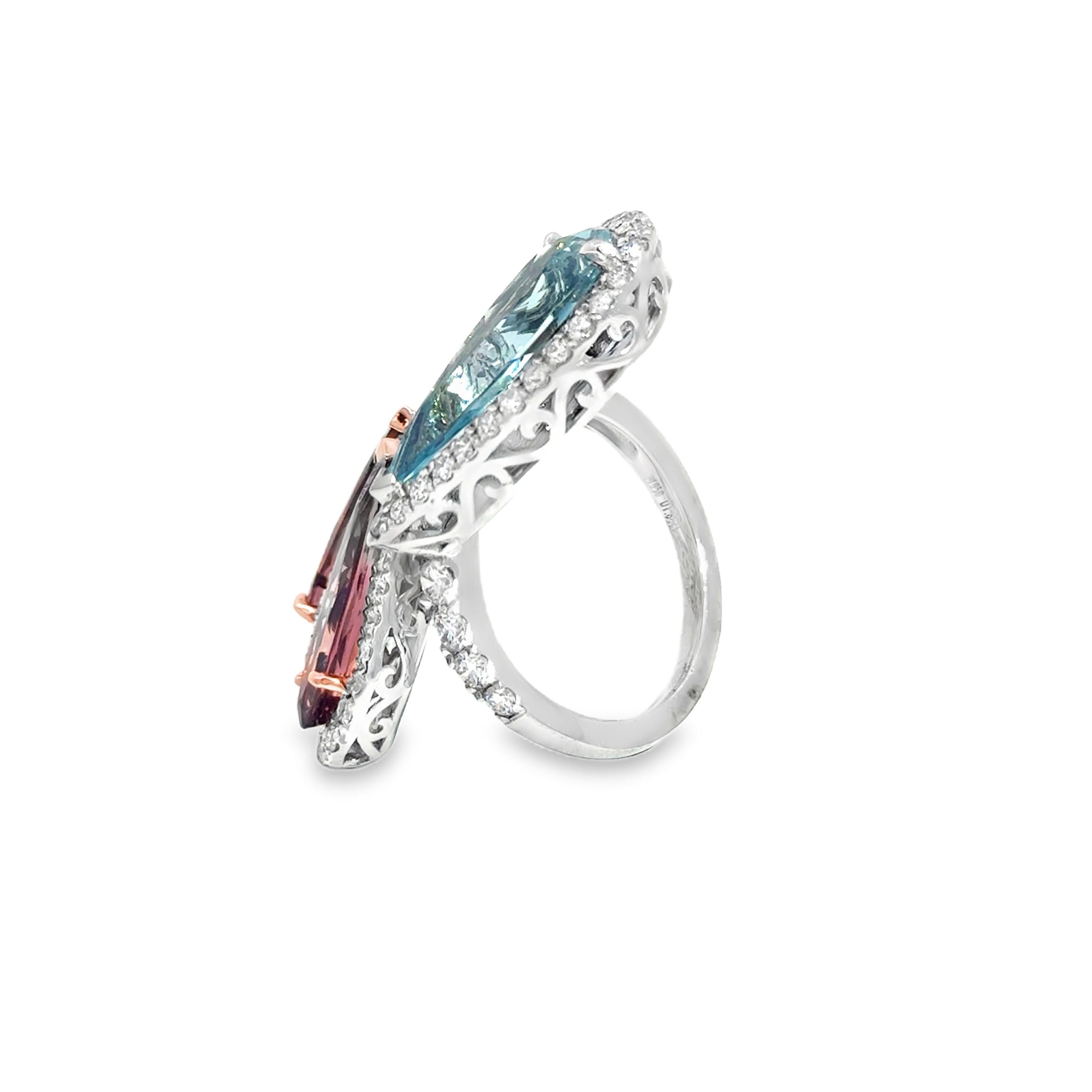 Aigue-marine et tourmaline rose Bague à trois pierres en platine en vente 4