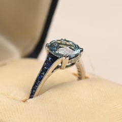 Aquamarin und Saphir Verlobungsring. 1,70ct Rundschliff Aquamarin Ring Akzent