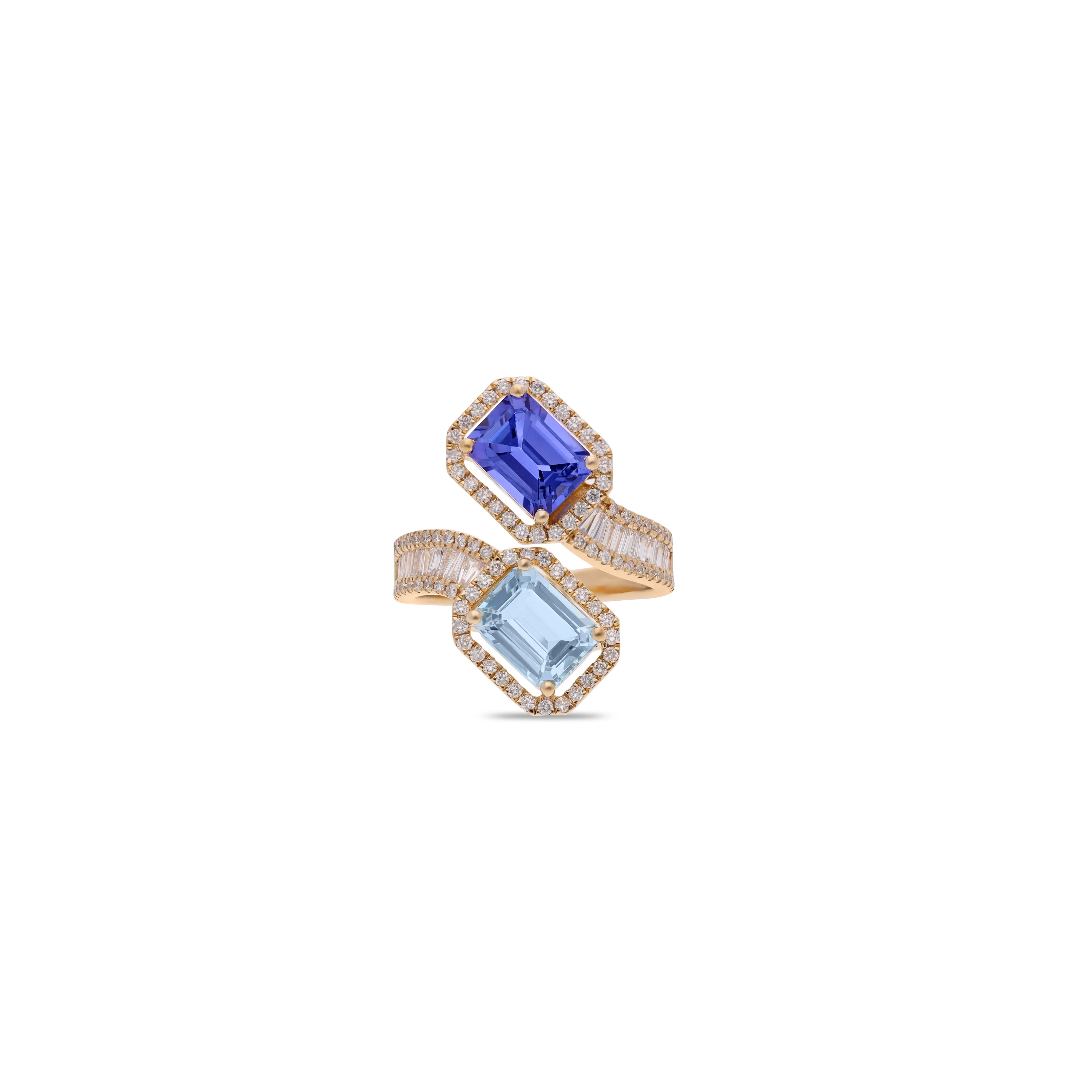 Acquamarina = 1,41 Carati
Tanzanite = 1,89 Carati
Metallo: Oro giallo 18 carati
Misura dell'anello: 7* US
*Can può essere ridimensionato 
