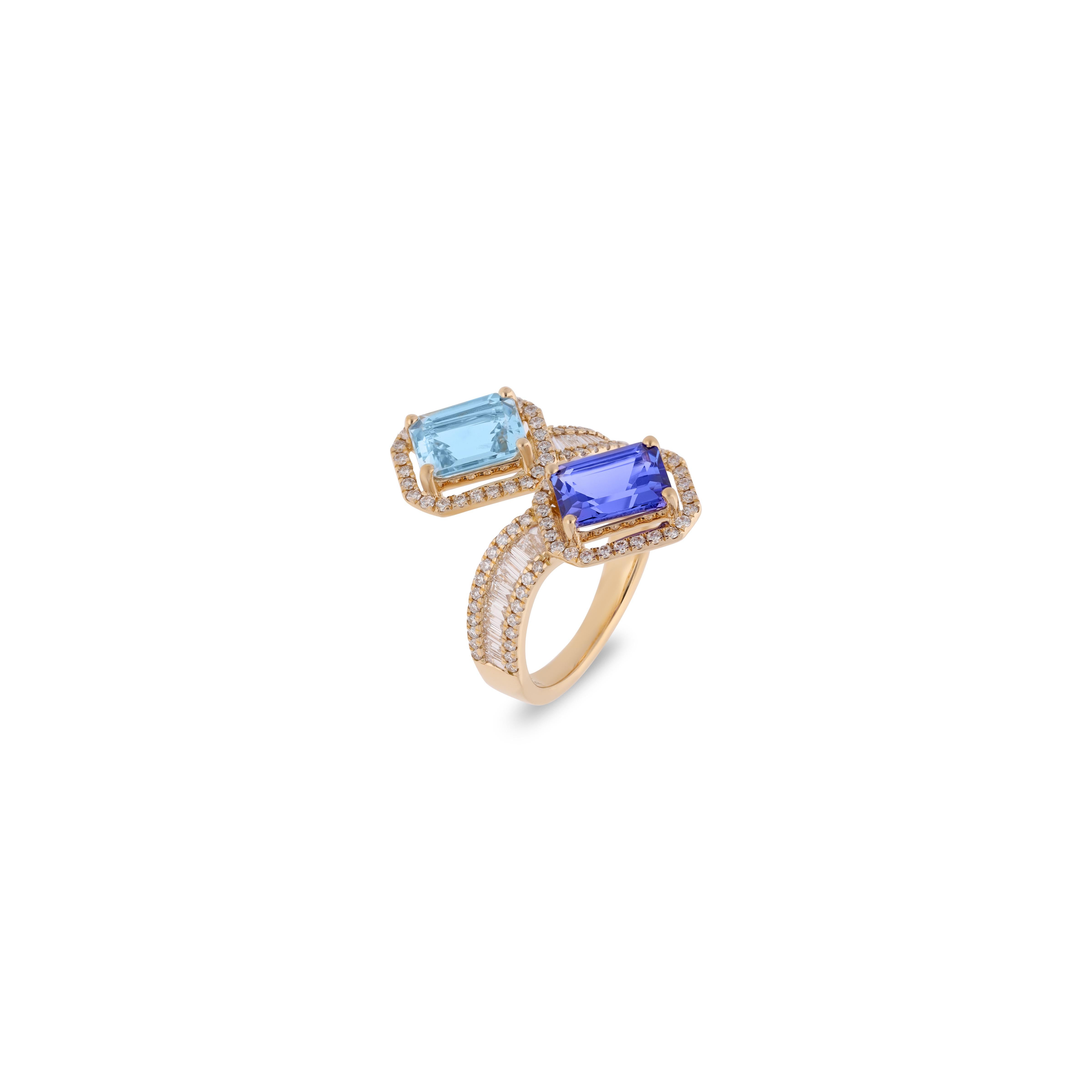 Contemporaneo Anello con acquamarina e tanzanite  oro giallo 18k in vendita