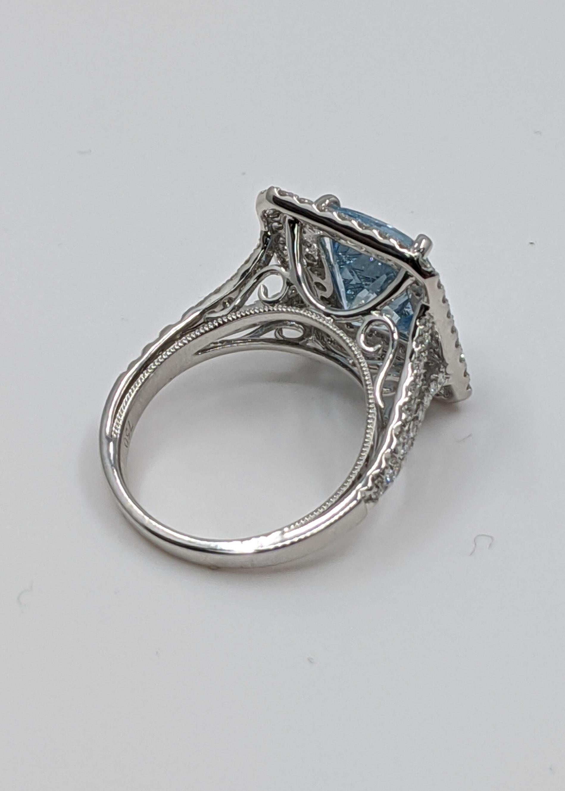 Women's Aquamarine and White Diamond Fancy Ring 'Cushion Cut'