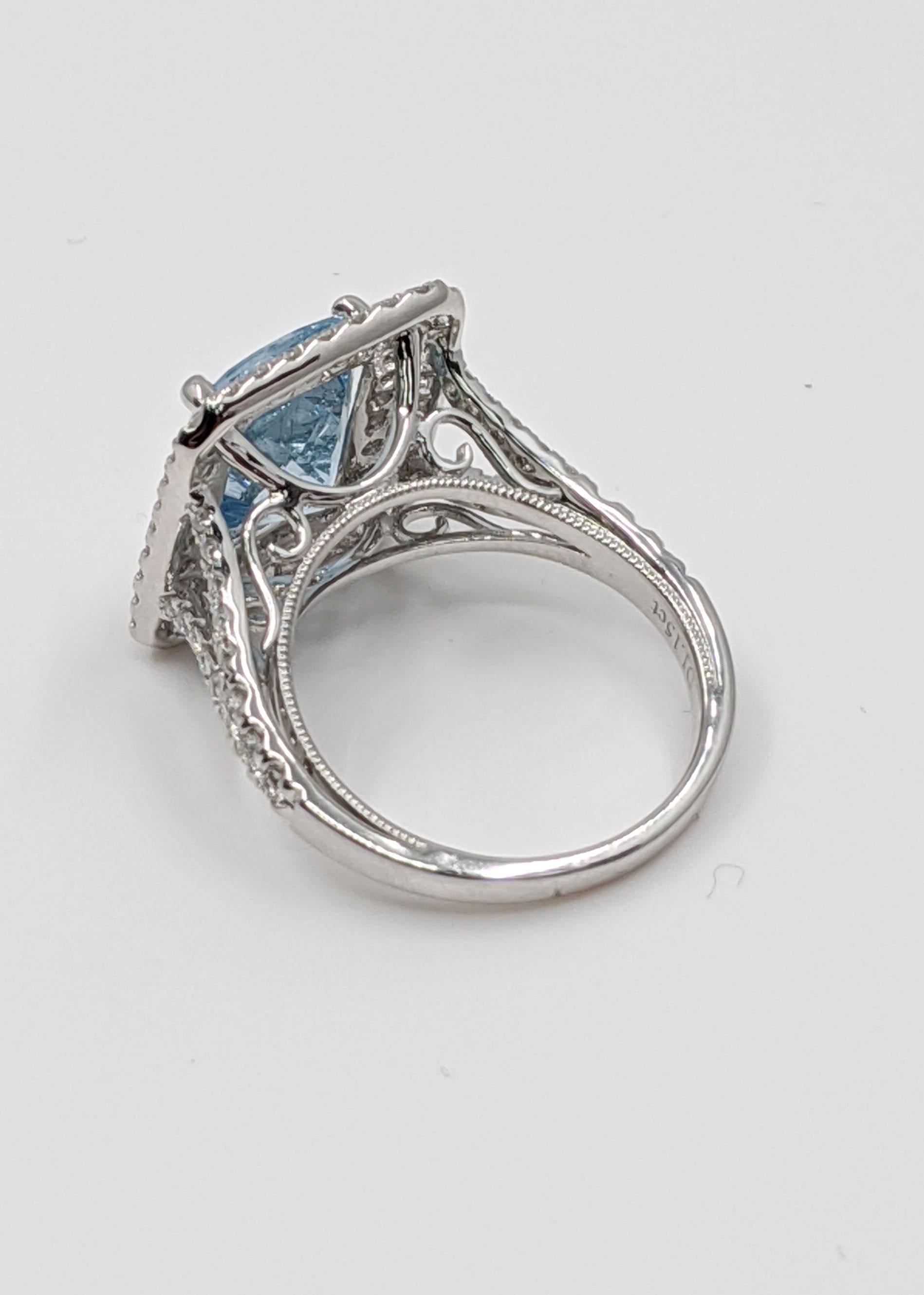 Aquamarine and White Diamond Fancy Ring 'Cushion Cut' 1