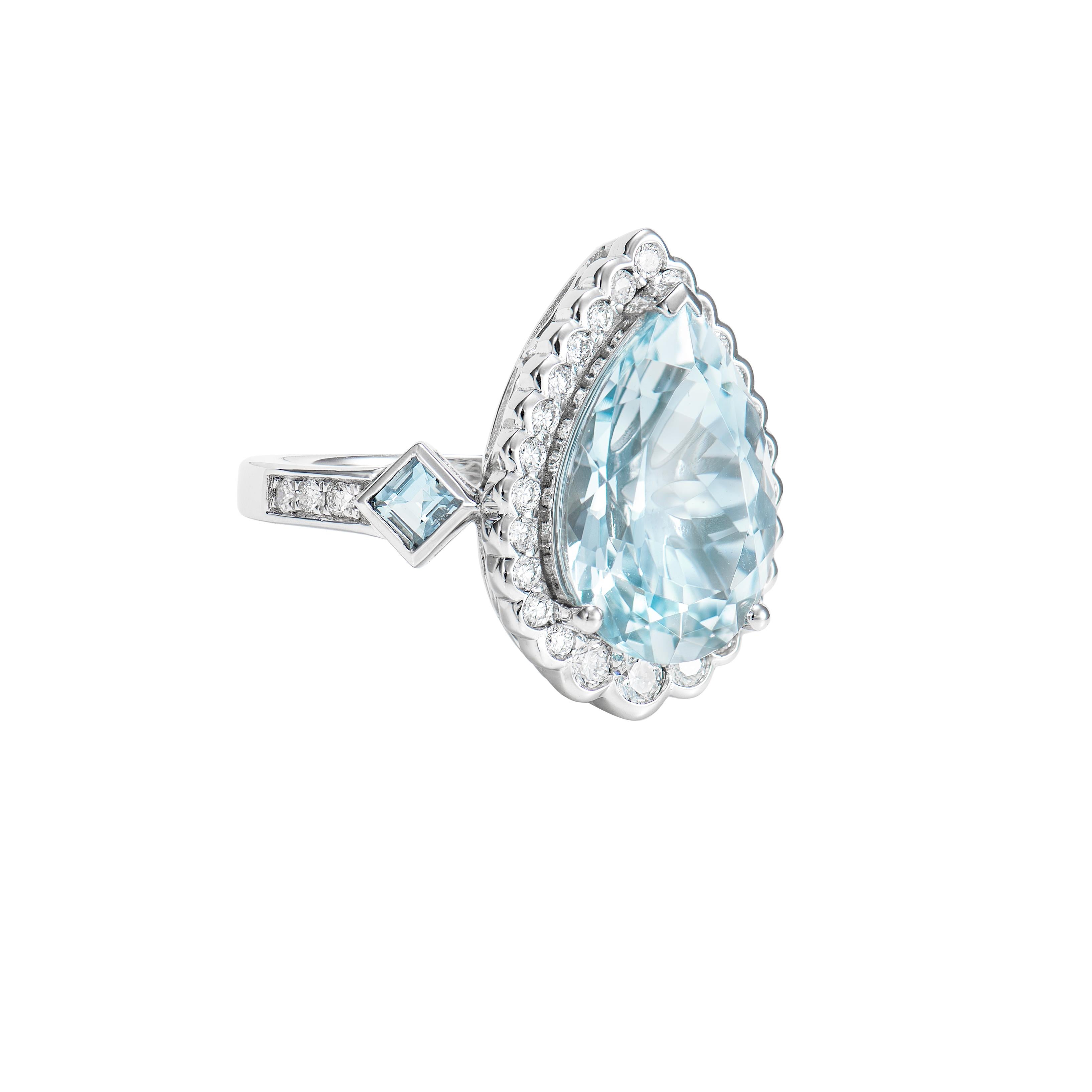 Pear Cut Aquamarine and White Diamond Ring in 18 Karat White Gold For Sale