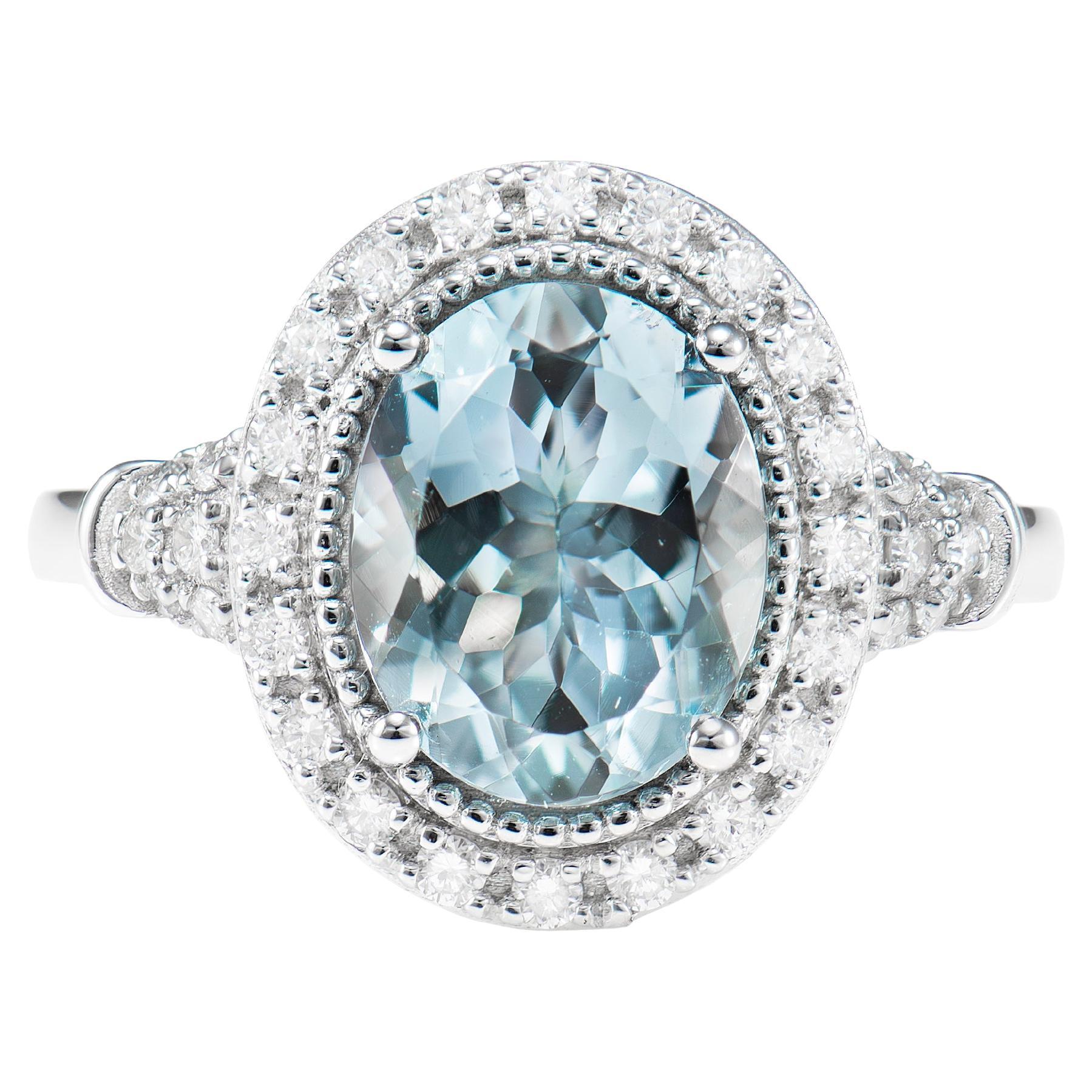 Aquamarine and White Diamond Ring in 18 Karat White Gold. For Sale