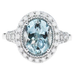 Aquamarine and White Diamond Ring in 18 Karat White Gold.