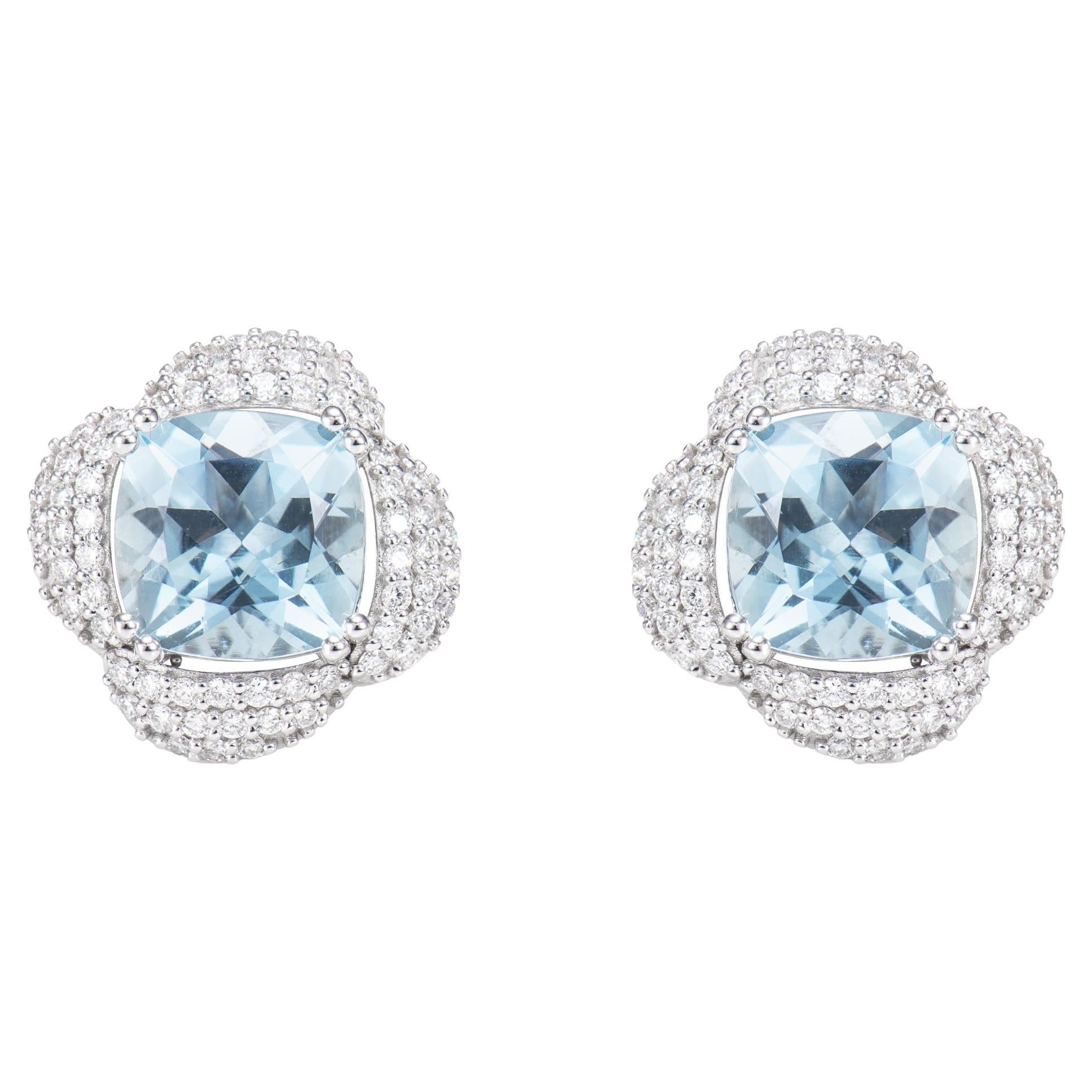 Sunita Nahata Aquamarine 5.23ct. Earring in 18KWG with Diamond.