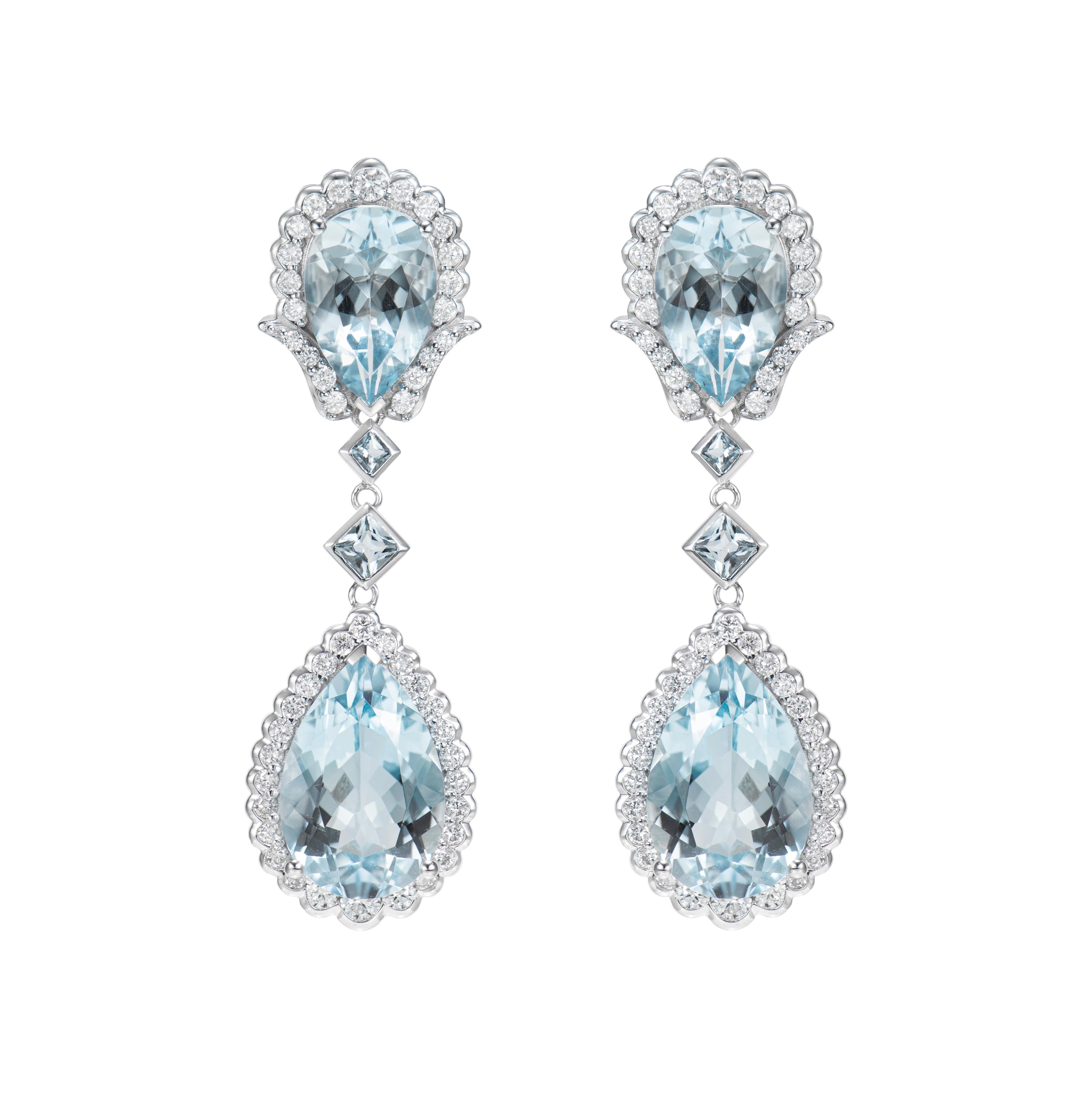 Contemporary Aquamarine and White Diamond Teardrops Earring in 18 Karat White Gold. For Sale