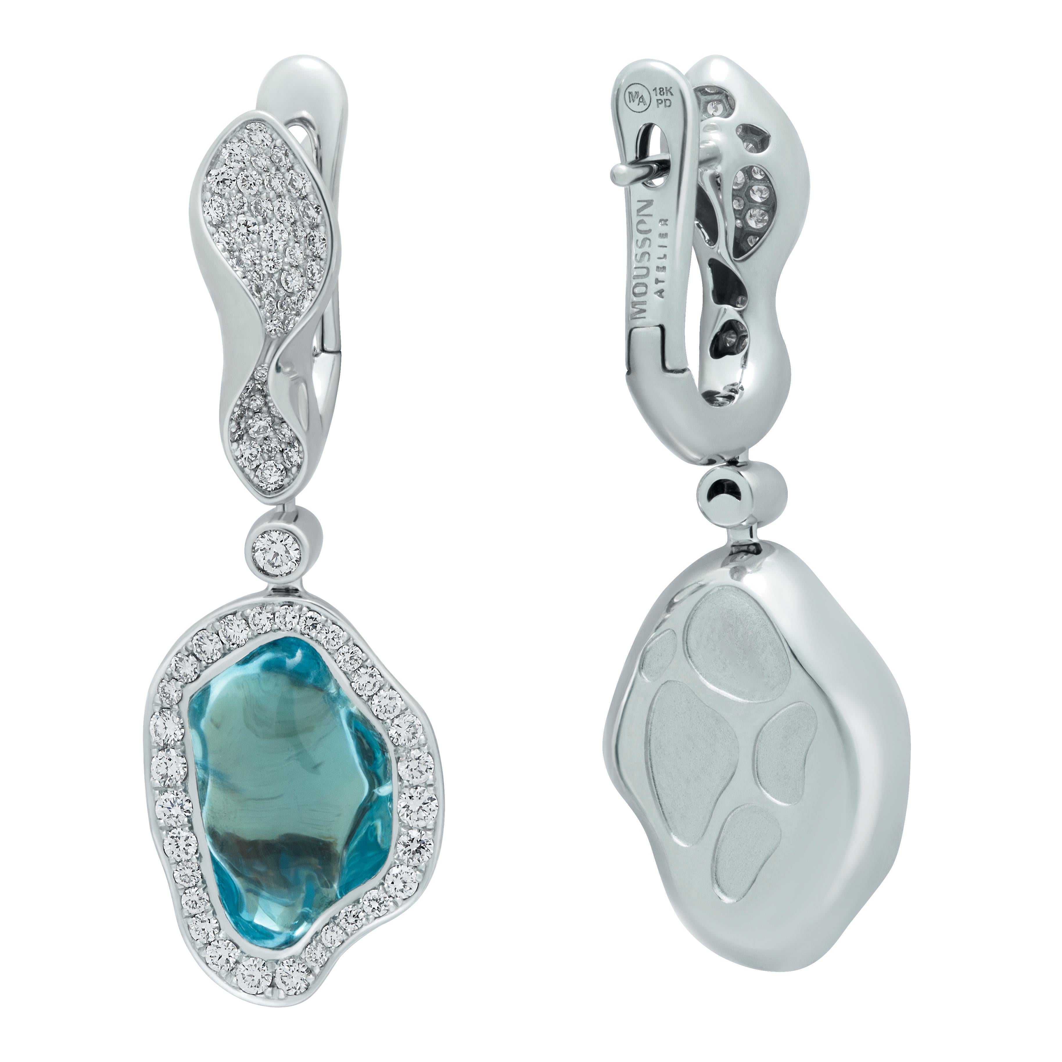 Aquamarine Baroque 10.75 Carat Diamonds 18 Karat White Gold Spectrum Earrings

Gorgeous and unique, this 18K White Gold, Aquamarines, Diamonds Earrings from the Spectrum collection is a show-stopper. Spectacular baroque-shaped Aquamarines framed