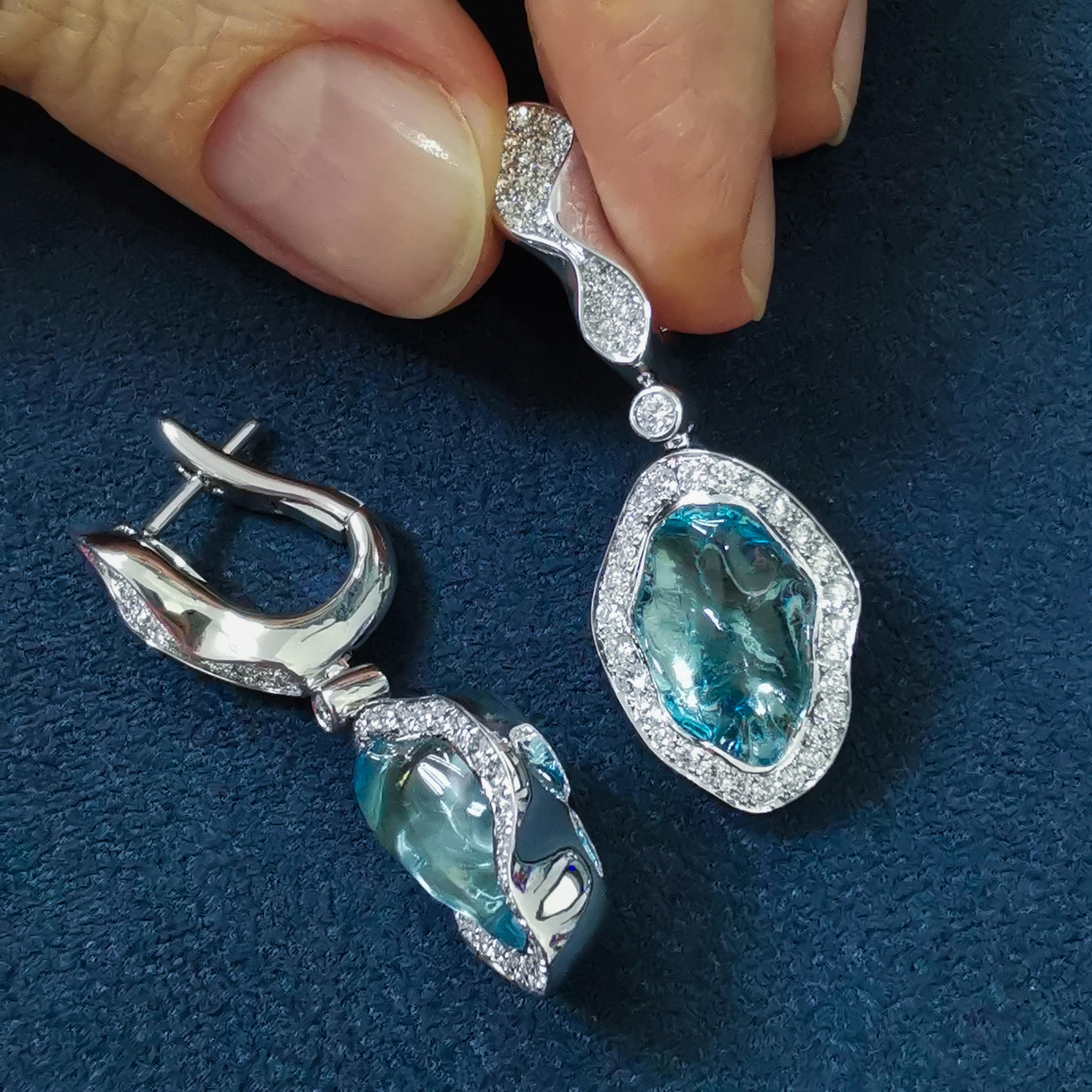 Contemporary Aquamarine Baroque 10.75 Carat Diamonds 18 Karat White Gold Spectrum Earrings For Sale