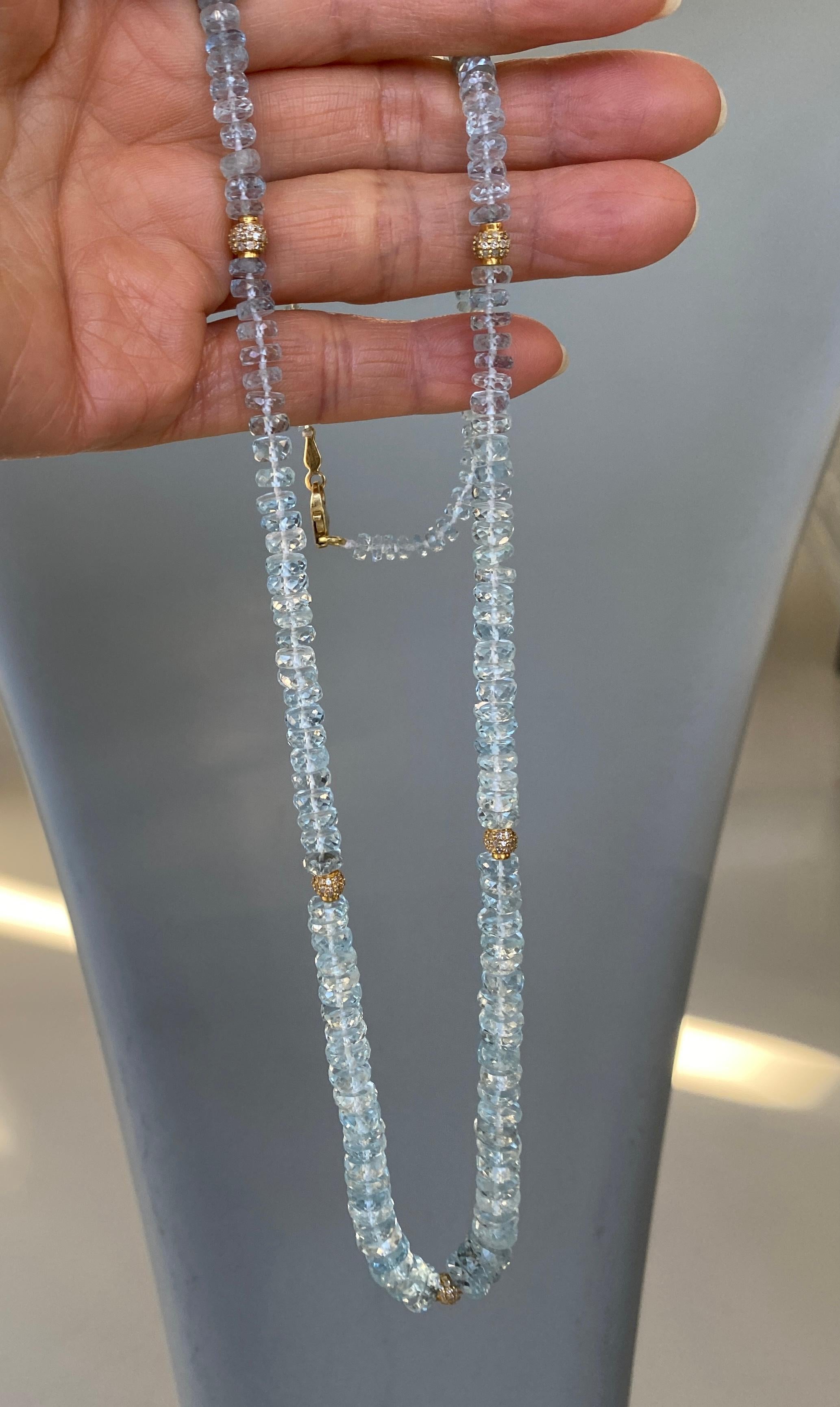 Women's or Men's Aquamarine Beads 14 Karat Yellow Gold Diamond Spacers 18 Karat Yellow Gold Clasp For Sale