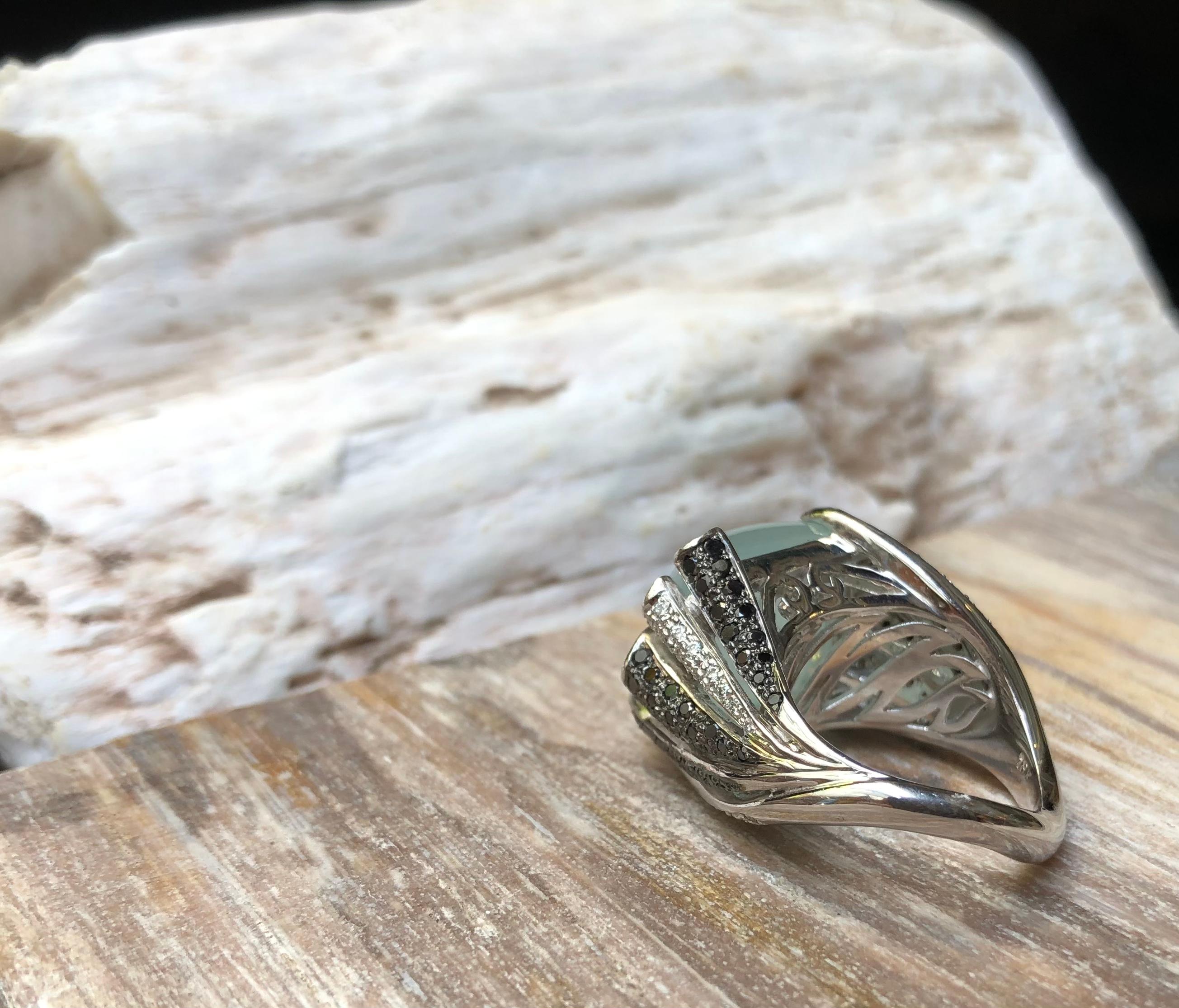 Aquamarine, Black Diamond and Diamond Ring Set in 18 Karat White Gold Settings For Sale 1