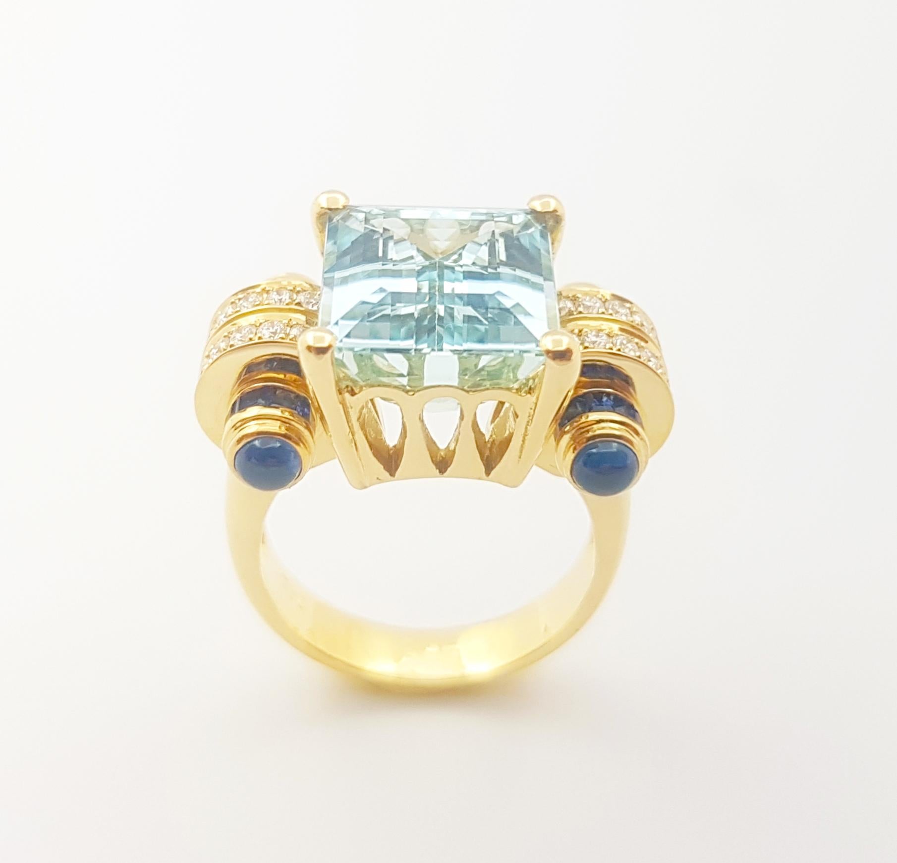 Aquamarine, Blue Sapphire and Diamond Ring set in 18K Gold Settings For Sale 2