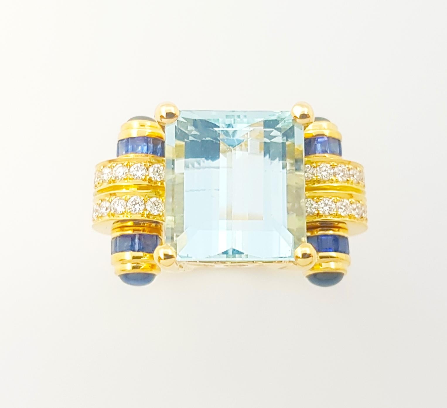 Bague en or 18 carats sertie d'aigue-marine, de saphir bleu et de diamants en vente 3