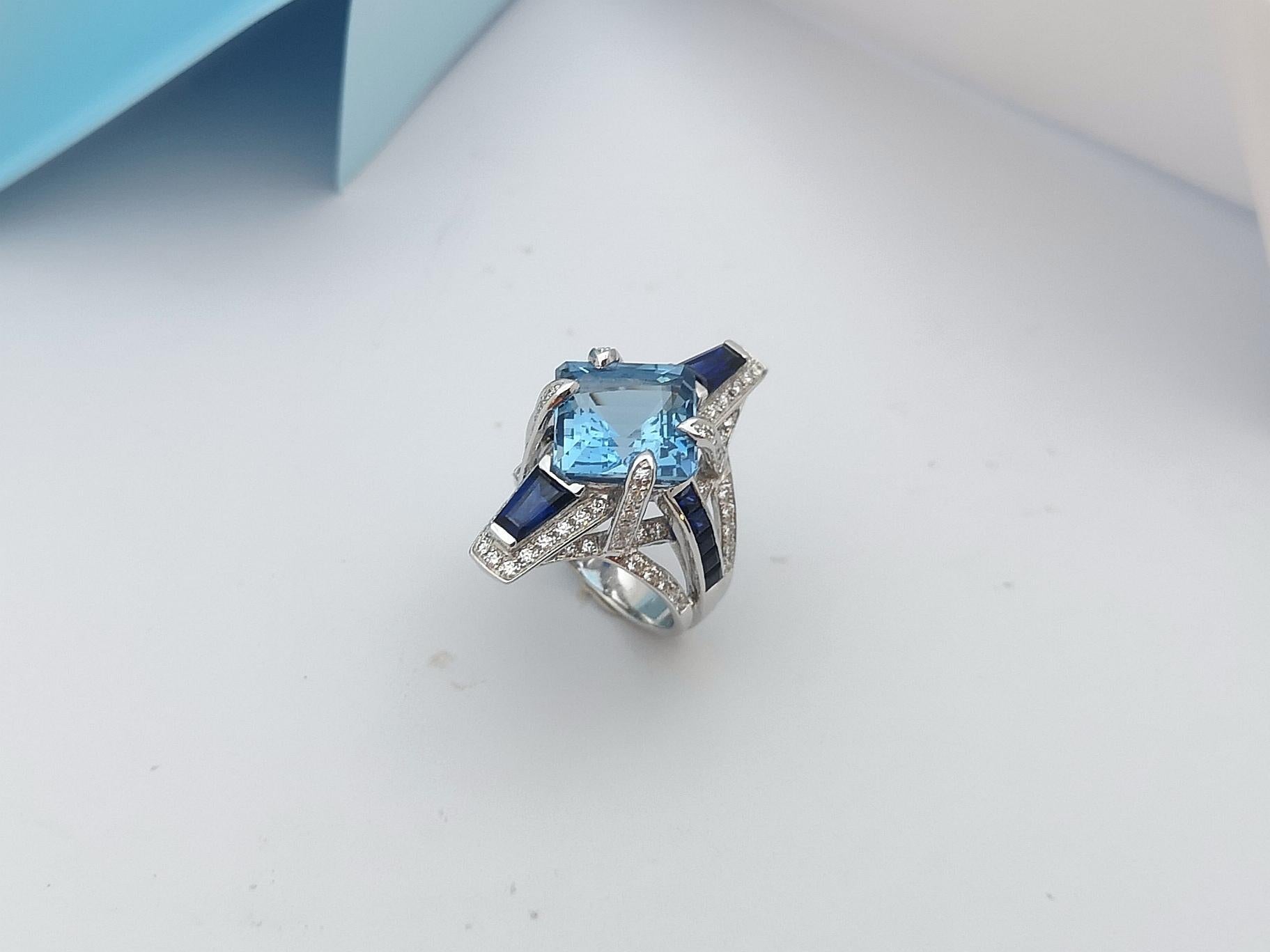 Aquamarine, Blue Sapphire with Diamond Ring Set in 18 Karat White Gold Settings For Sale 10