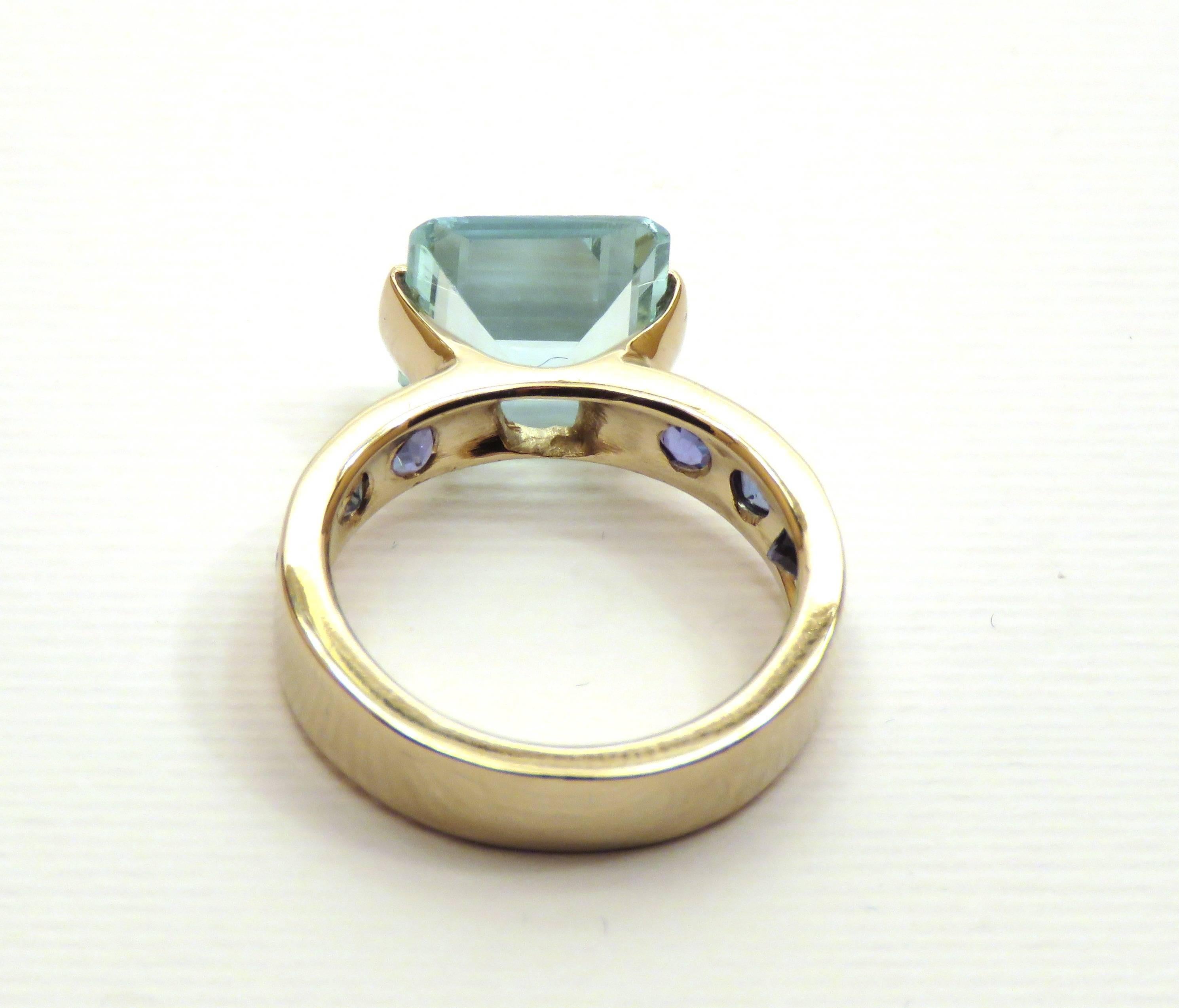Aquamarine Blue Sapphires 18 Karat White Gold Cocktail Ring Handcrafted in Italy 1
