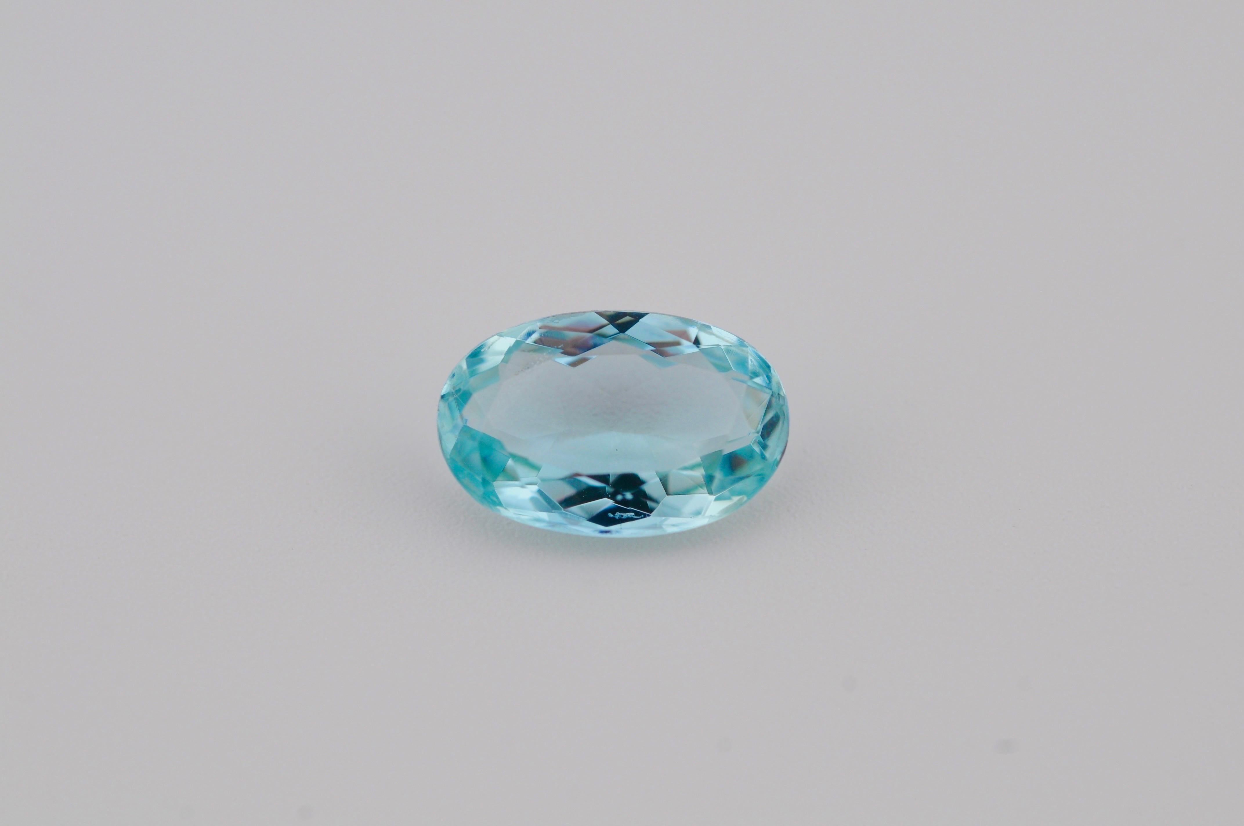 Women's or Men's Aquamarine Brazil– 2.84 ct AAA quality For Sale