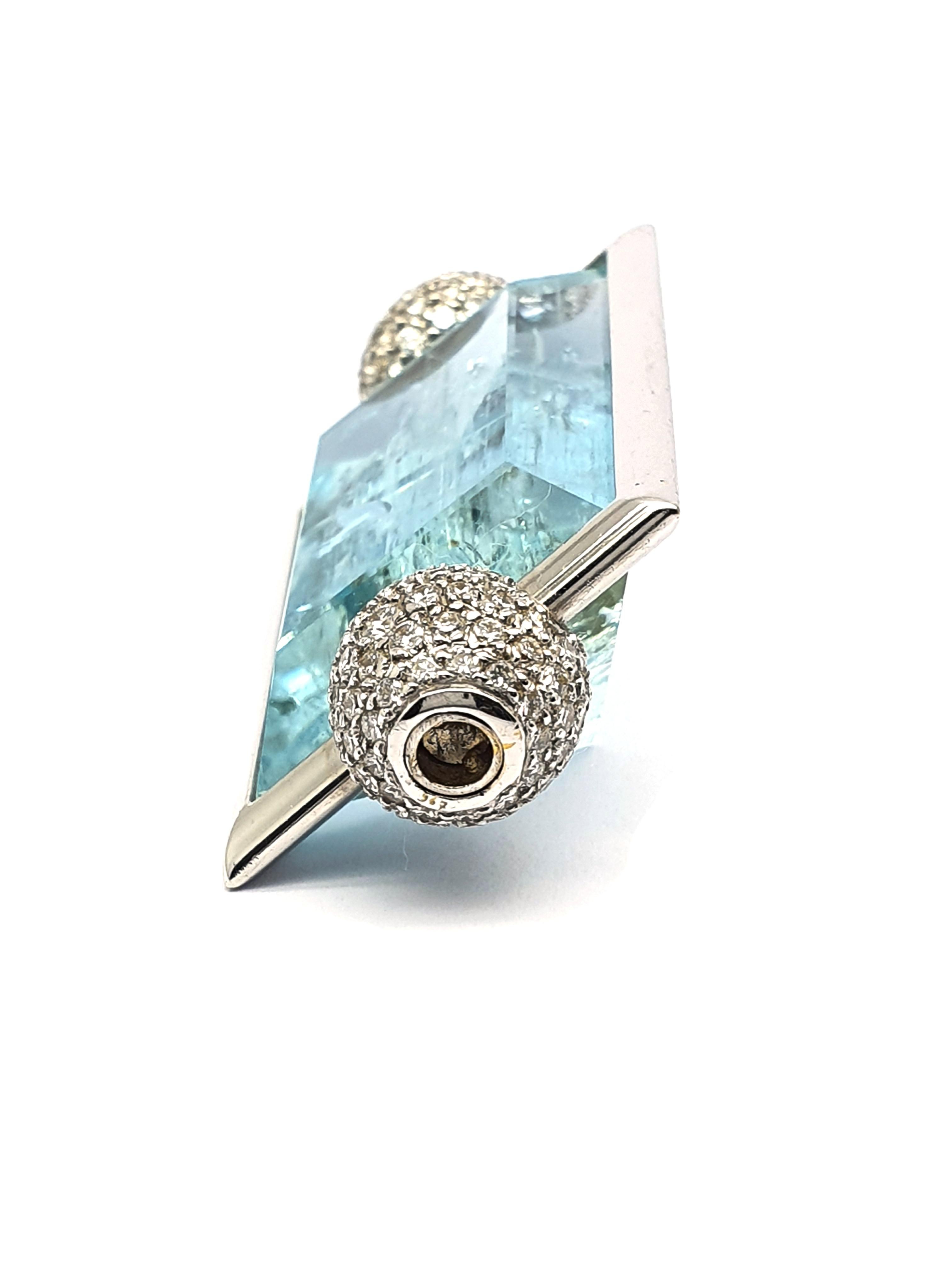 Women's Aquamarine Clasp, 42.80 Carat in an 18K White Gold Frame & Pave Set Diamond Caps For Sale