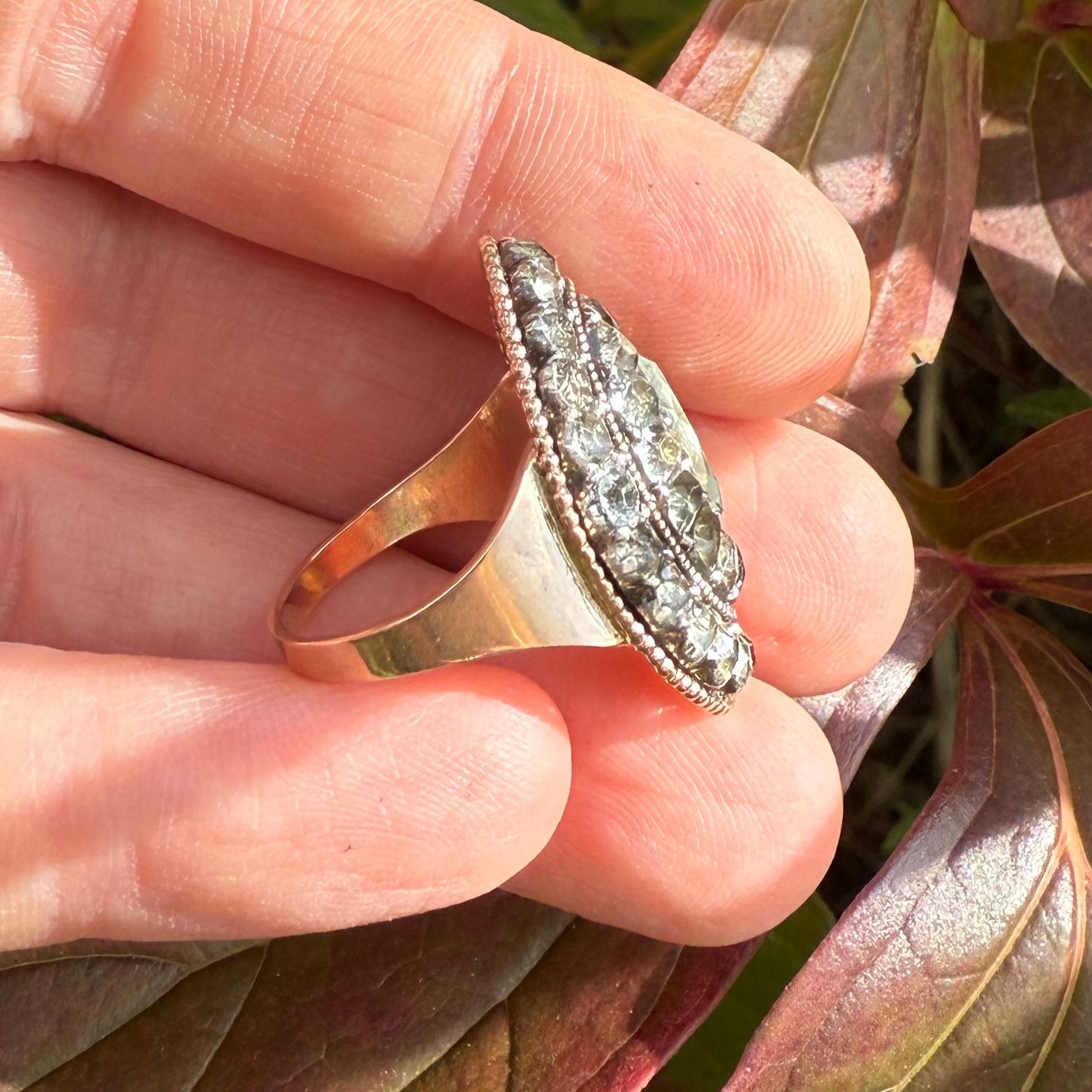 Bague d'aigue-marine en argent et en or. Portugais, fin du XVIIIe siècle. en vente 3