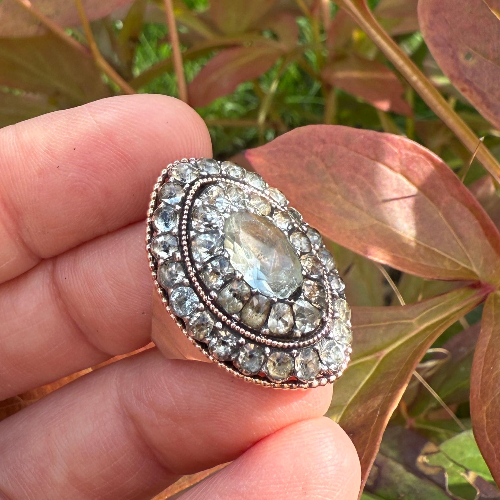 Bague d'aigue-marine en argent et en or. Portugais, fin du XVIIIe siècle. en vente 4