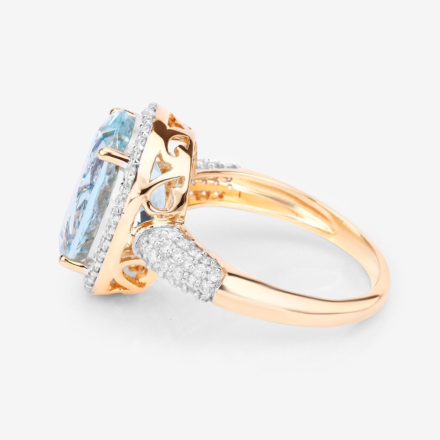 Women's Aquamarine Cocktail Ring Diamond Setting 5.45 Carats 14K Yellow Gold For Sale