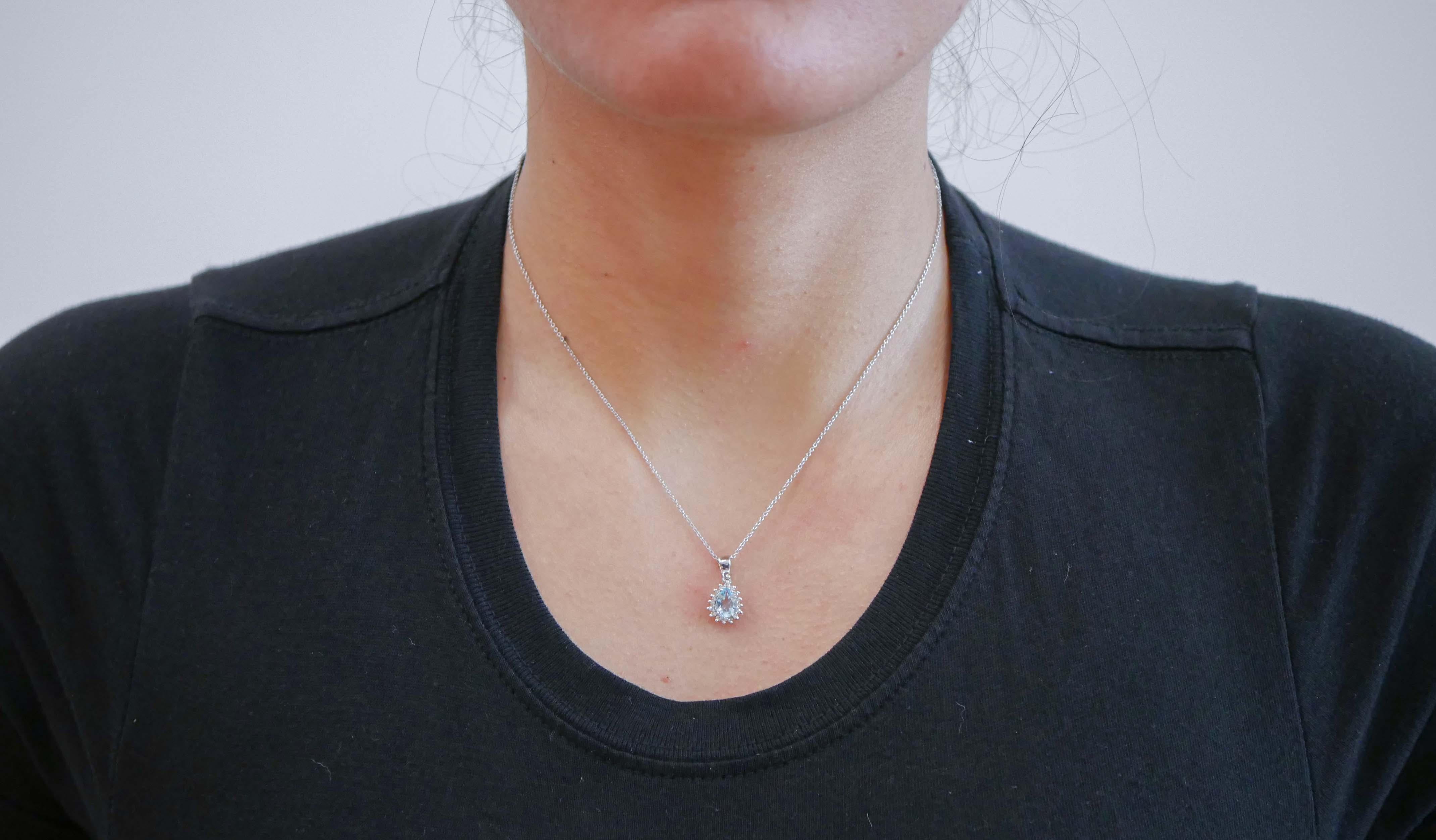 Aquamarine Colour Topaz, Diamonds, 18 Karat White Gold Pendant Necklace. In New Condition In Marcianise, Marcianise (CE)