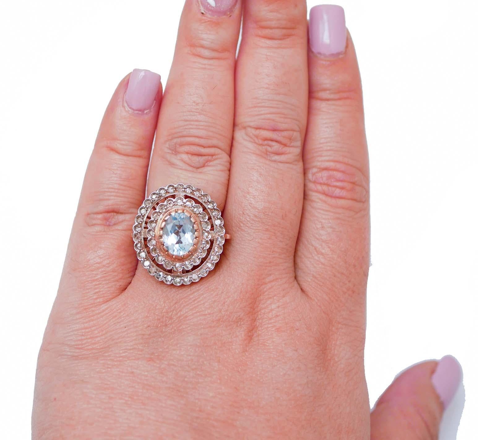 Taille mixte Aquamarine Colour Topaz, Diamonds, Rose Gold and Silver Ring. en vente