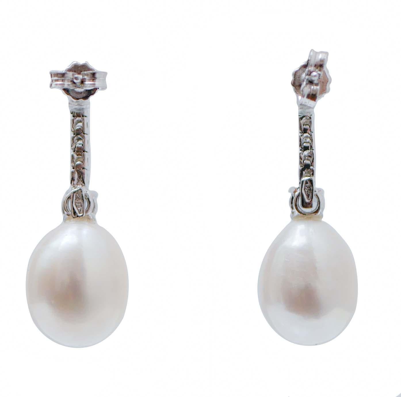 Retro Aquamarine Colour Topaz, White Pearls, Diamonds, 14 Kt White Gold Tennis Earring For Sale