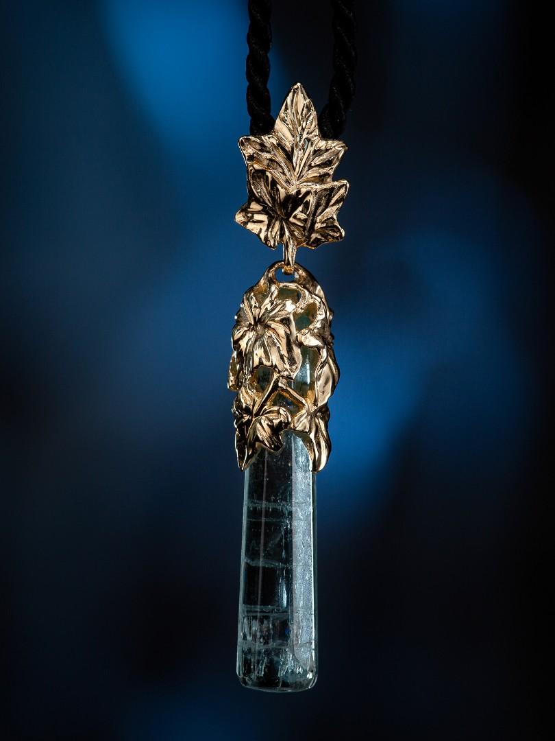 Aquamarin-Kristall-Halskette, Gold, natürlicher blauer Beryll, Roh-Edelstein 1