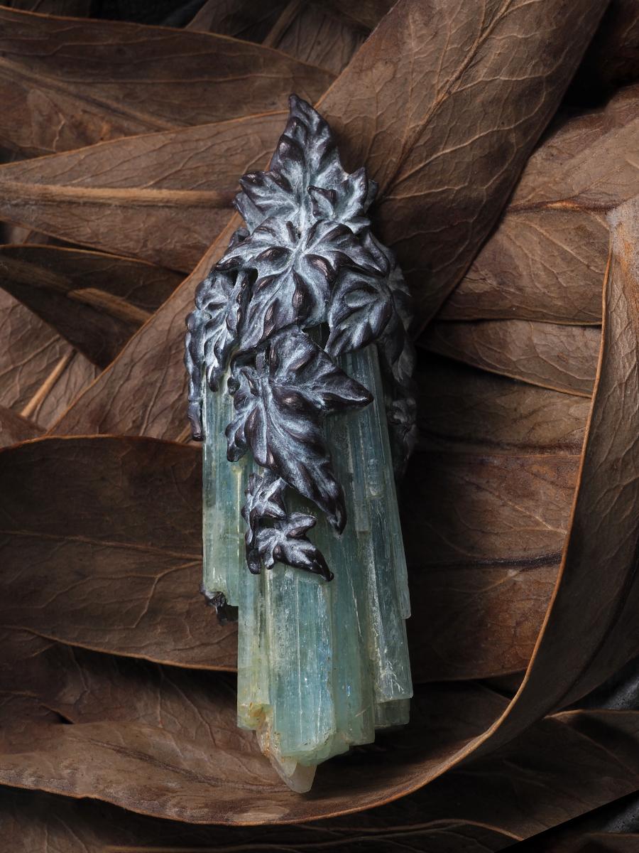 Aquamarine Crystal Necklace Ivy Snow Blue Beryl Raw Uncut Gem St Valentines Gift For Sale 2