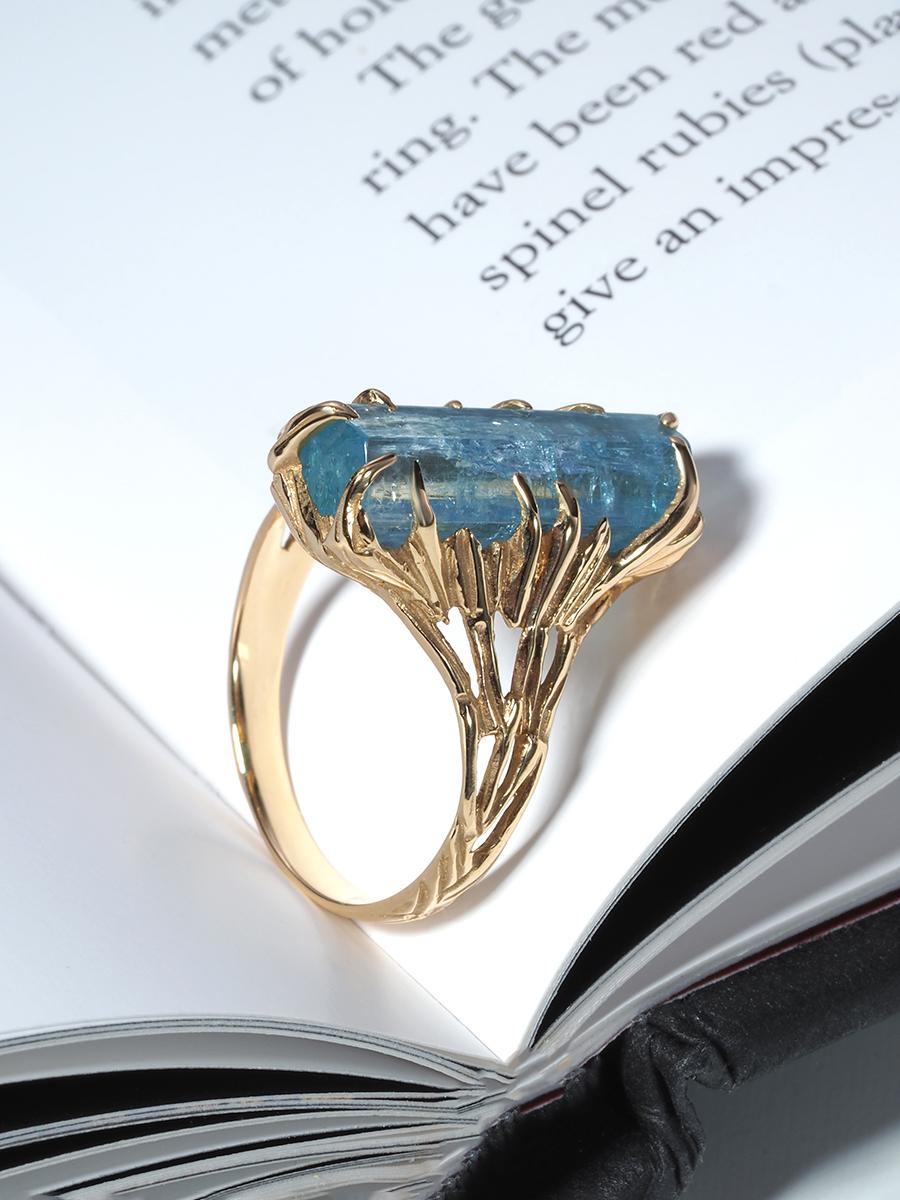 Aquamarin Kristall Gold Ring Blau Beryll Unisex Moderne Verlobungsring Unisex im Angebot 3