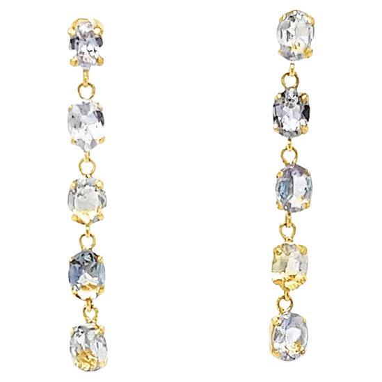 Aquamarine Dangle Earrings in 18 karat yellow gold