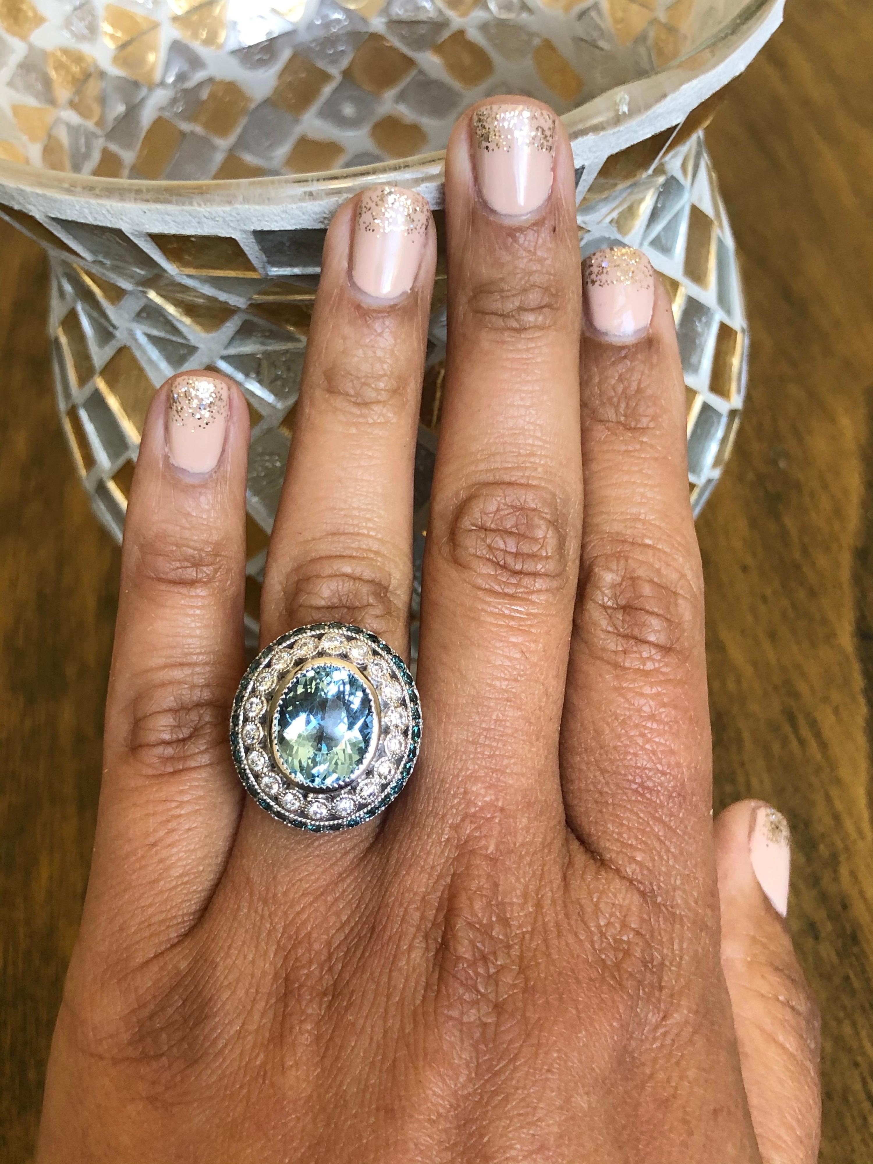 6.52 Carat Aquamarine Diamond 14 Karat White Gold Cocktail Ring Pour femmes en vente