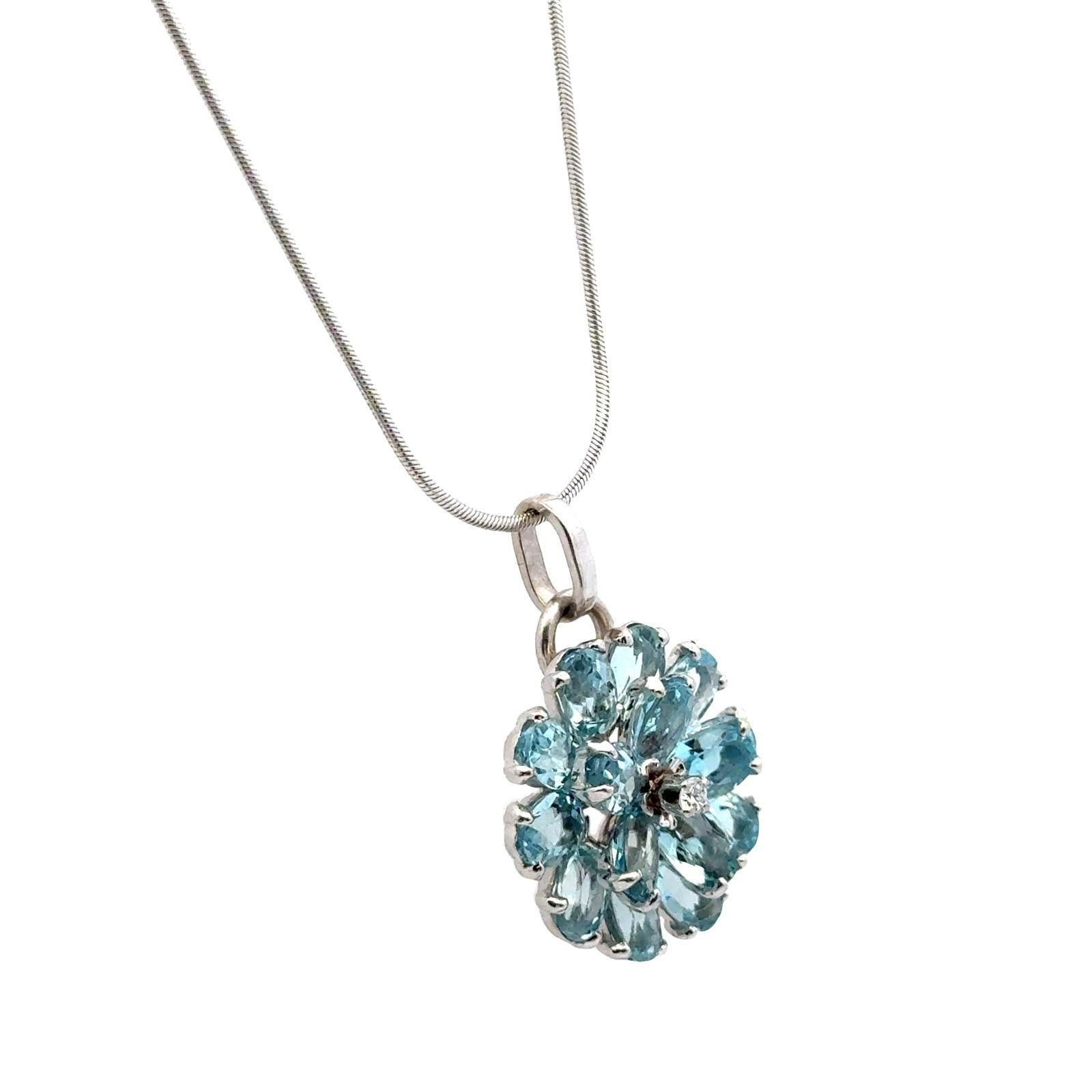 Modern Aquamarine Diamond  14 Karat White Gold Flower Pendant Necklace