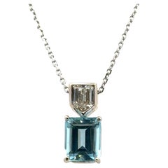 Aquamarine Diamond 14 Karat White Gold Pendant Necklace
