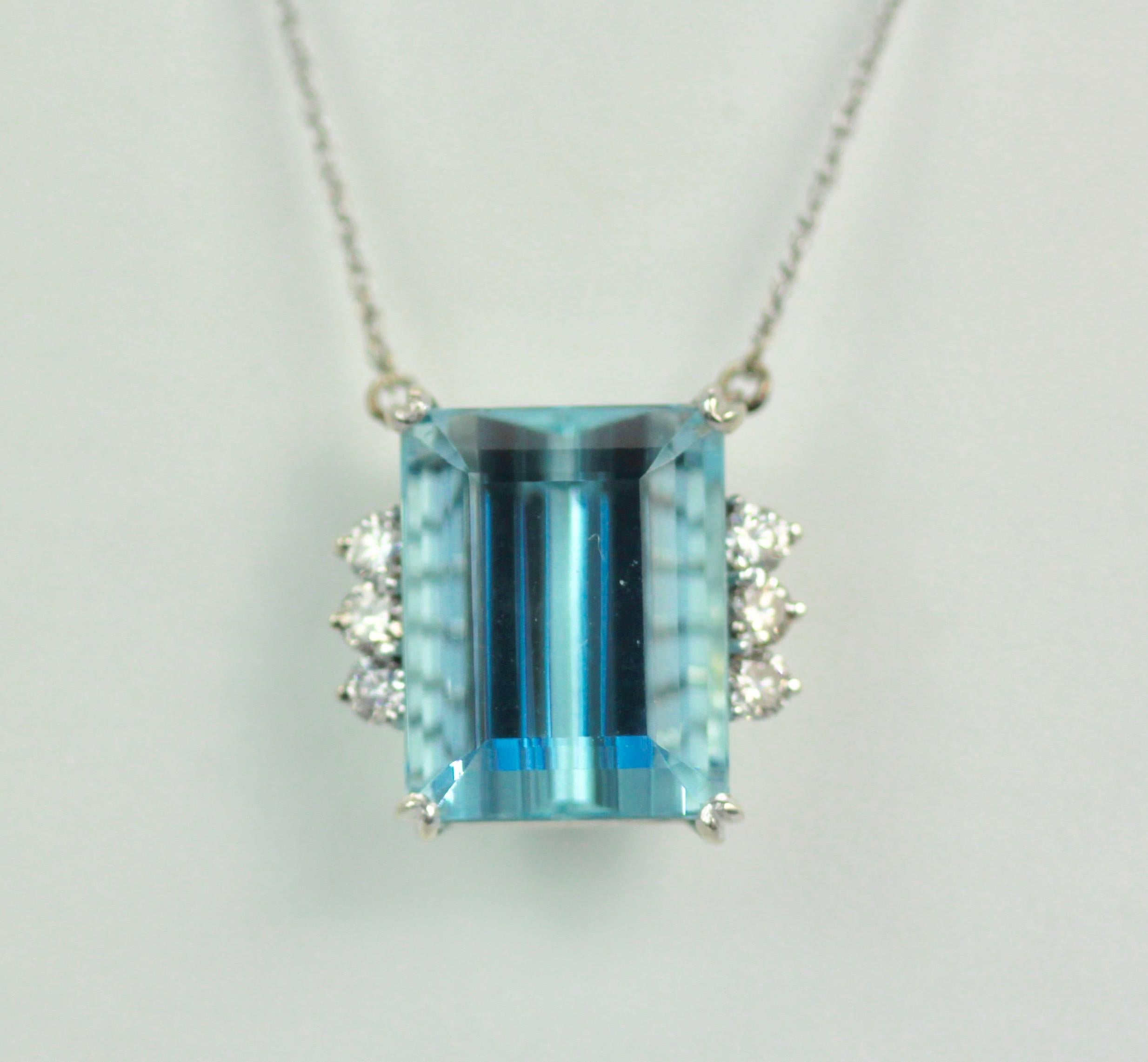 Aquamarine Diamond 14 Karat White Gold Necklace 3