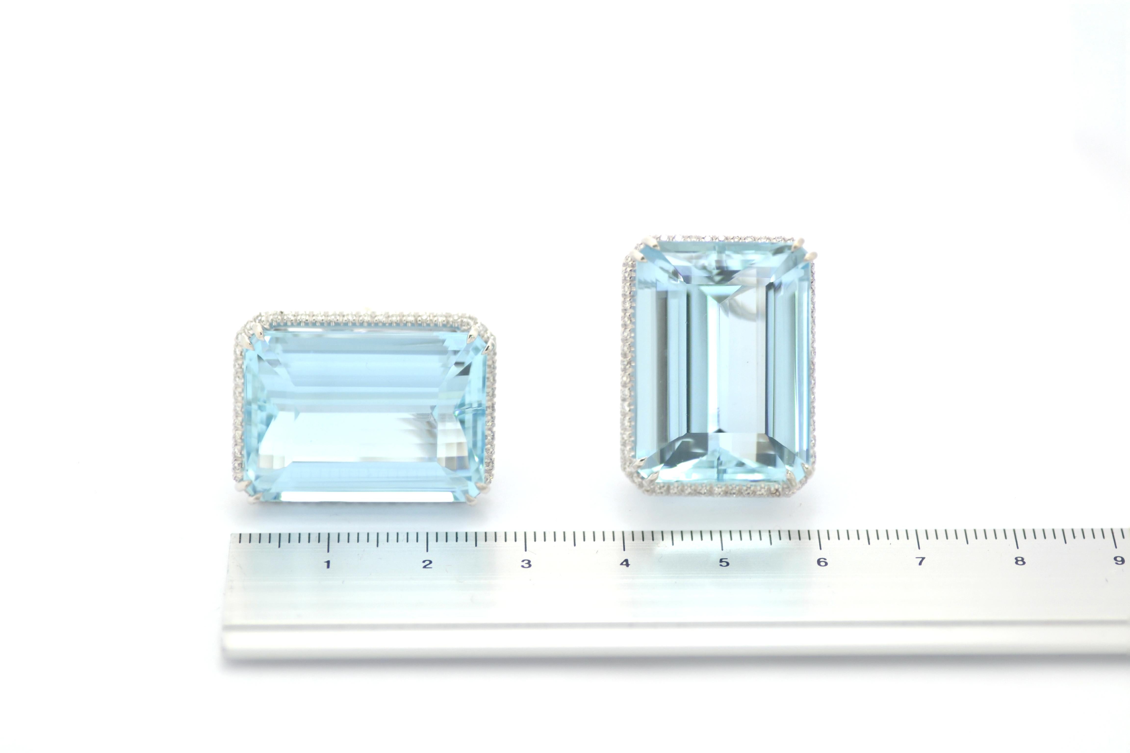Contemporary Aquamarine Diamond 18 Karat White Gold Clip Made in Italy Earrings