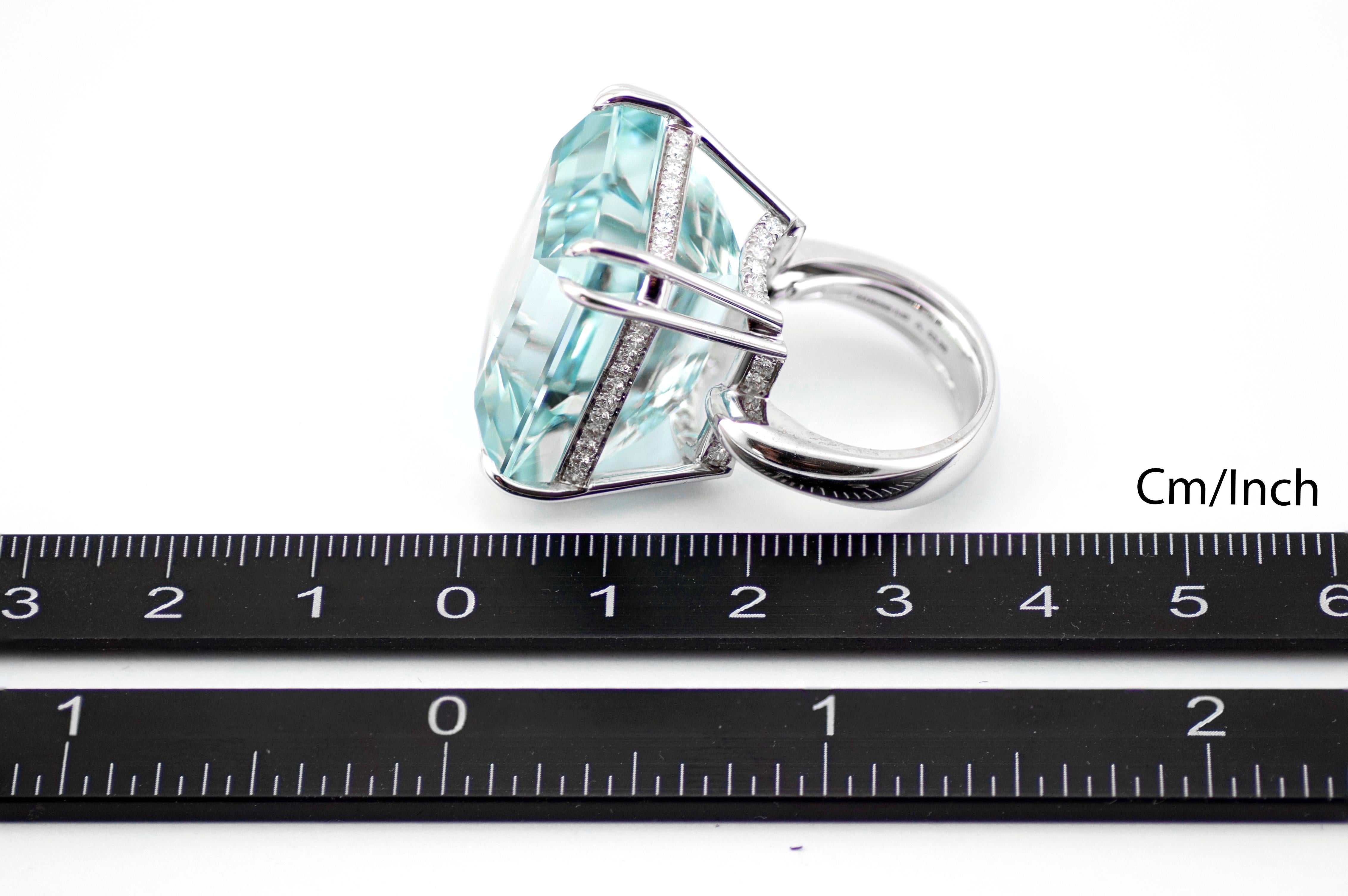 Aquamarine Diamond 18 KT White Gold Made in Italy Cocktail Ring For Sale 1